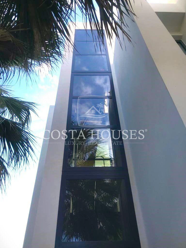 2358VL_AMAYA -  EXCLUSIVA VILLA DE LUJO EN MORAIRA con vistas al MAR, Costa Blanca España | Club Náutico ⚓