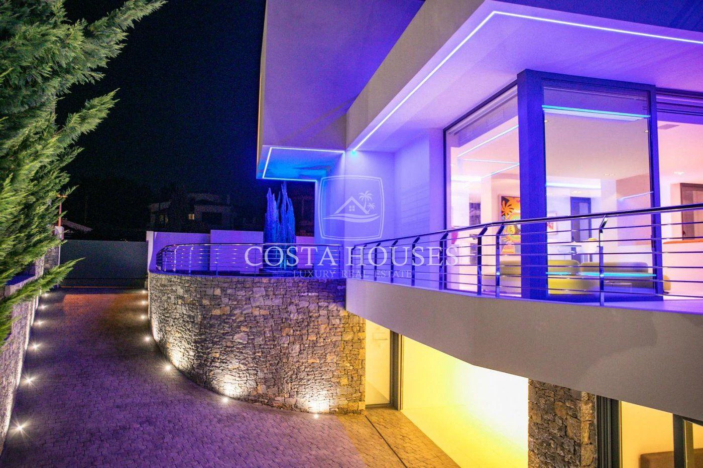 2358VL_AMAYA -  EXCLUSIVA VILLA DE LUJO EN MORAIRA con vistas al MAR, Costa Blanca España | Club Náutico ⚓