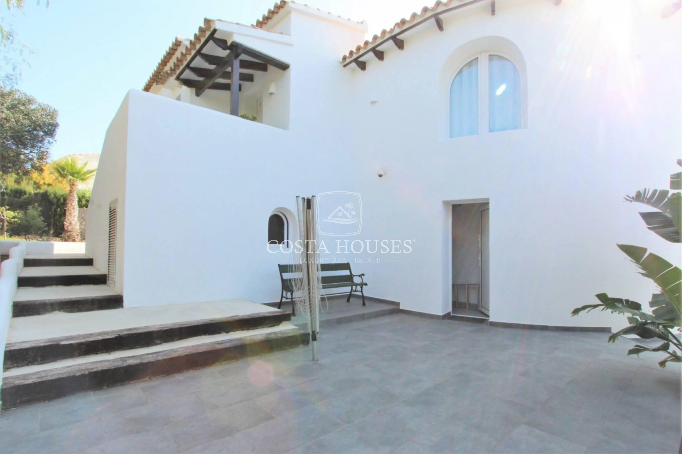 2535V_ALMAR - VILLA ALMAR - Un Refugio de Lujo cerca del Mar Mediterraneo en Javea, Alicante