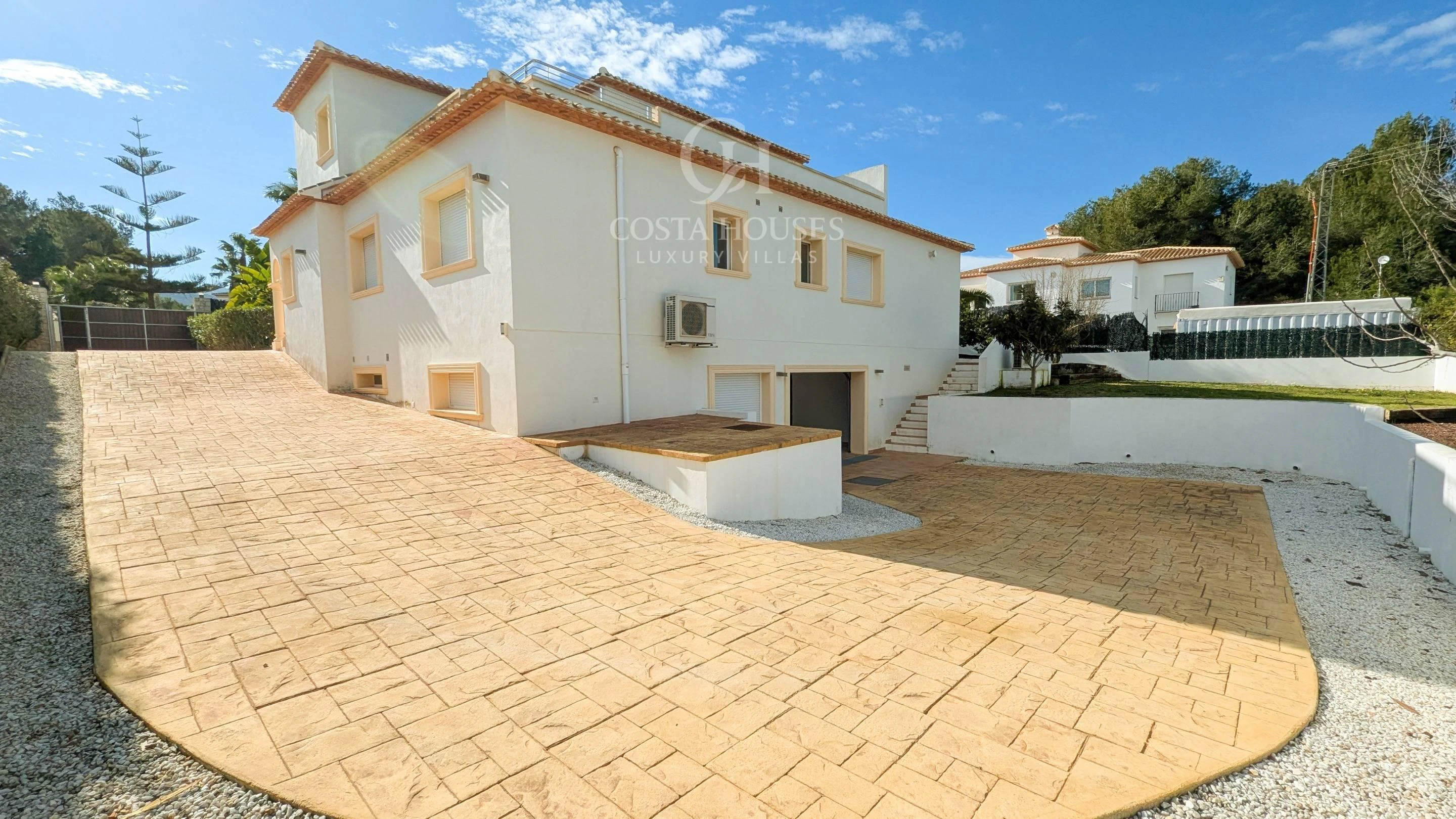 2758V_KASI - VILLA KASI · RESIDENCIA MEDITERRANEA EN VENTA ENTRE EL GOLF Y EL MAR EN JAVEA ALICANTE