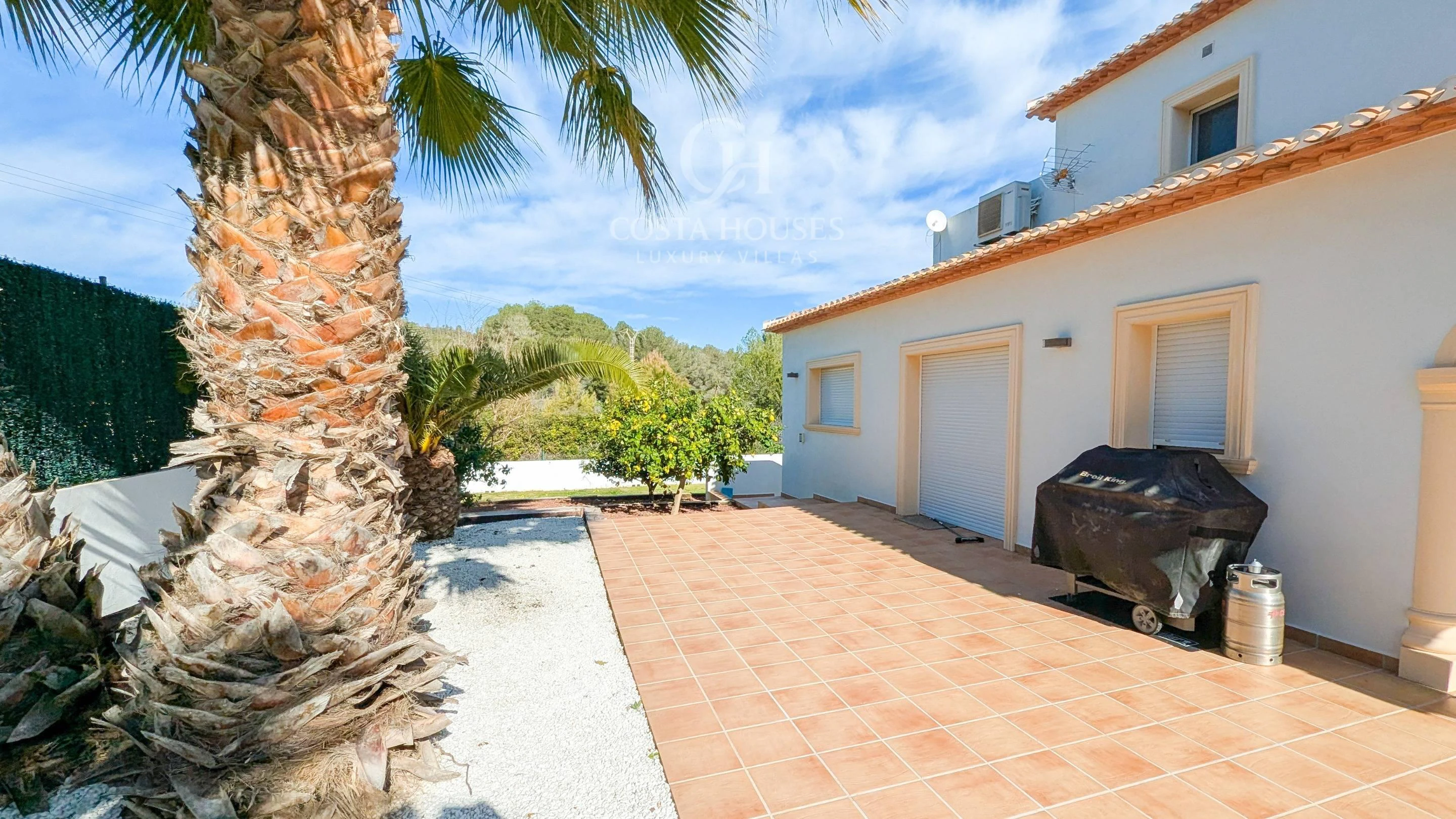 2758V_KASI - VILLA KASI · RESIDENCIA MEDITERRANEA EN VENTA ENTRE EL GOLF Y EL MAR EN JAVEA ALICANTE