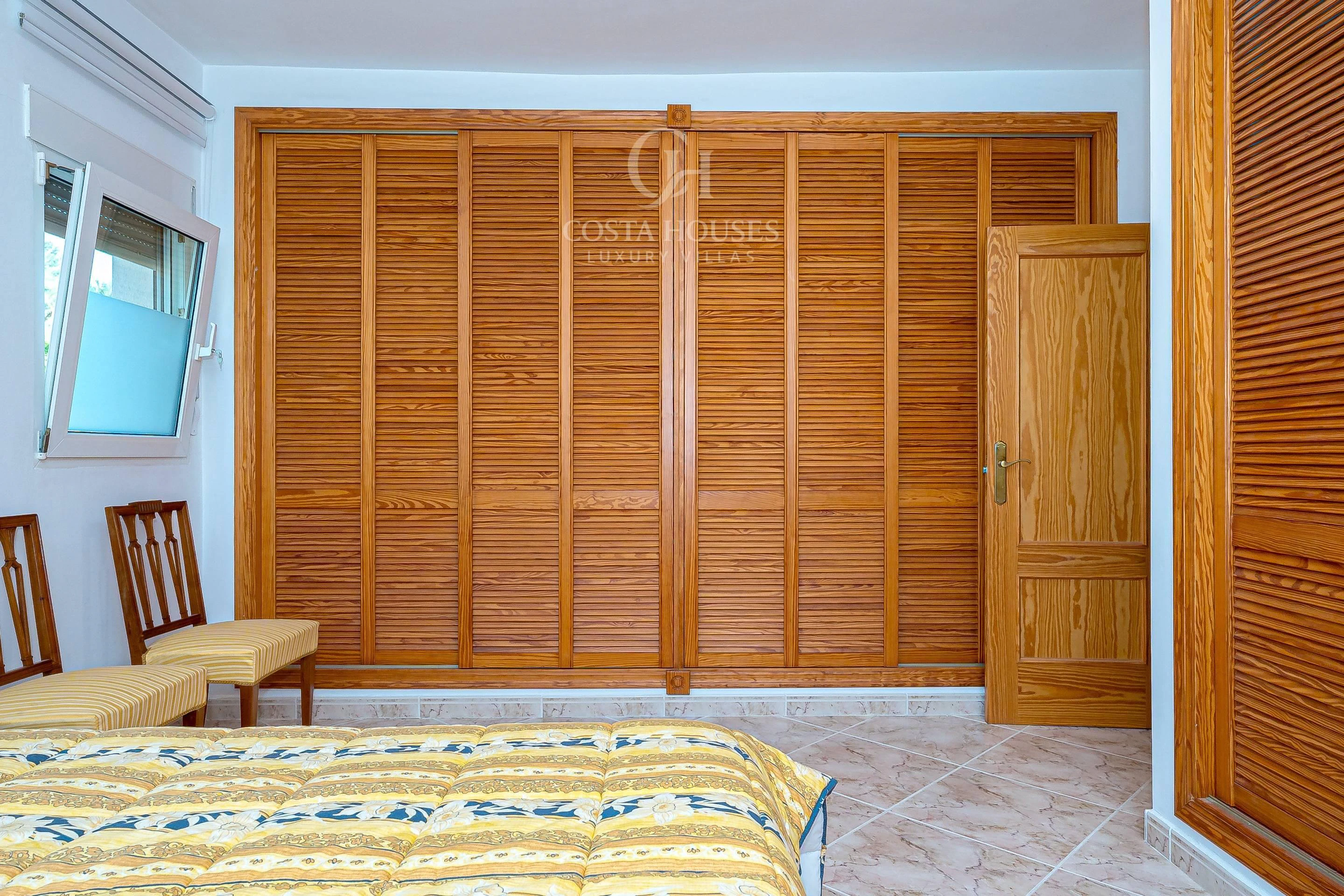 2858V_LUZSERENA - VILLA LUZ SERENA · PRIVACIDAD, LUZ NATURAL Y ESTILO DE VIDA MEDITERRÁNEO EN JÁVEA