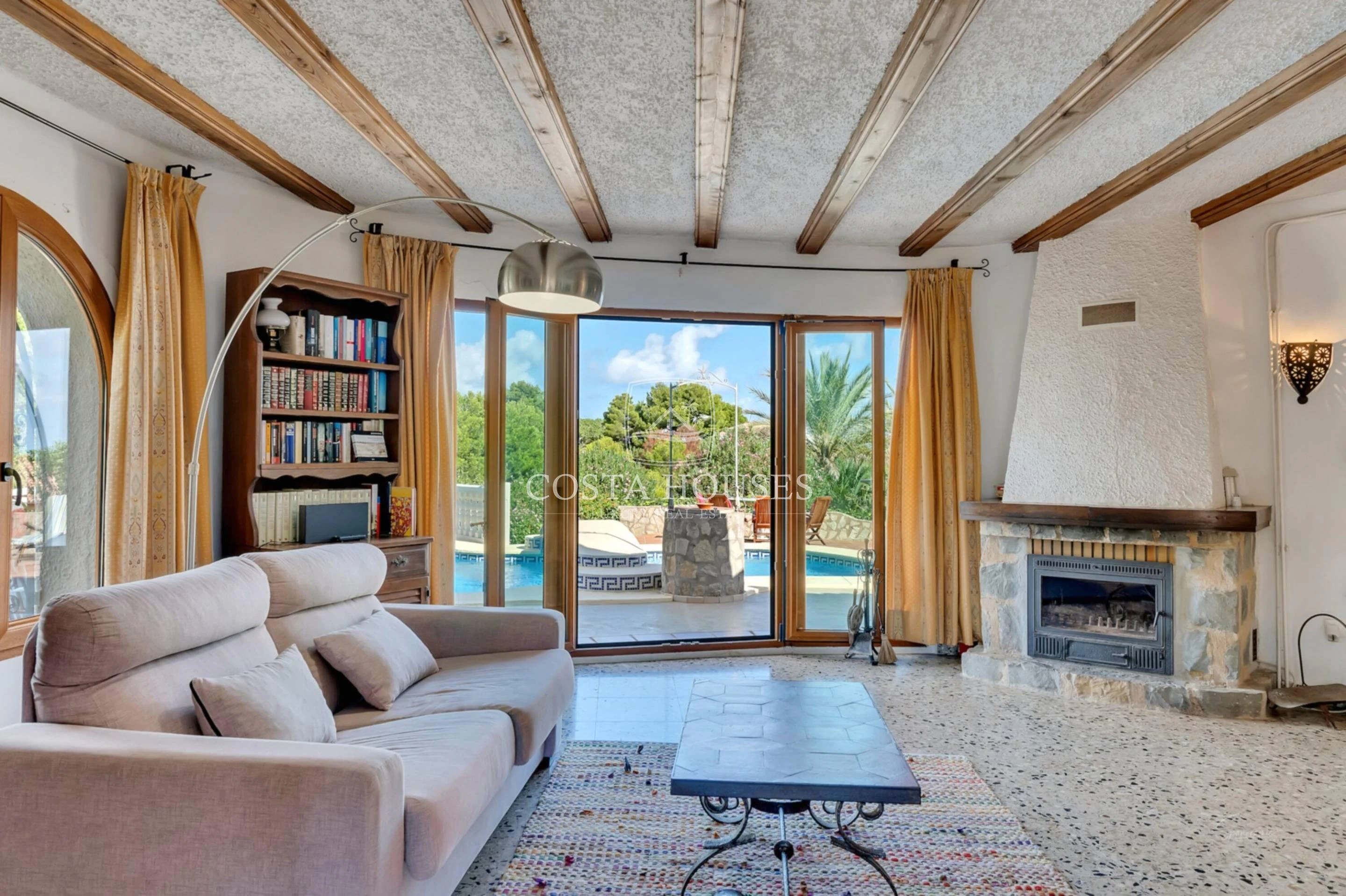 2583V_LUNA - VILLA LUNA - EN VENTA CON VISTAS AL MAR Y DOBLE PARCELA DE 2500 m2 EN JAVEA, COSTA BLANCA