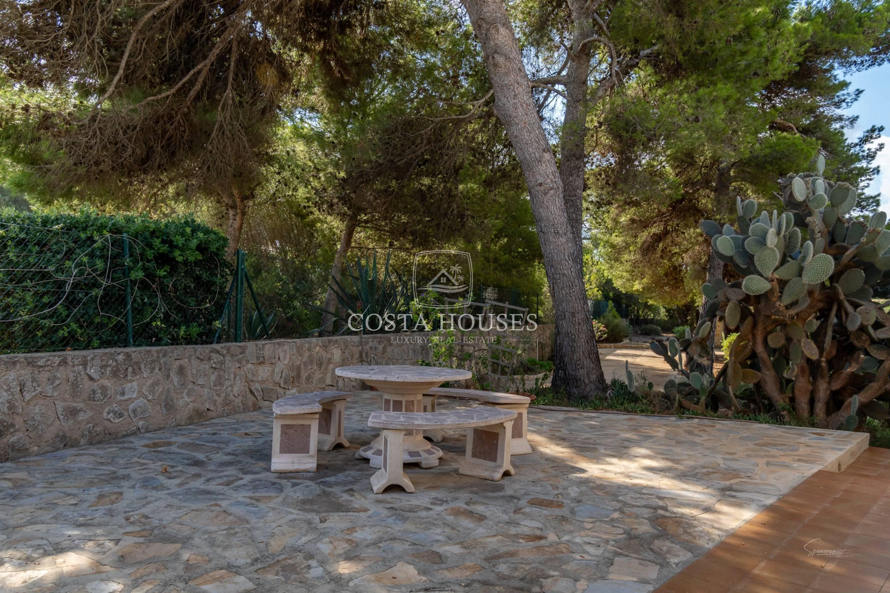 2583V_LUNA - VILLA LUNA - EN VENTA CON VISTAS AL MAR Y DOBLE PARCELA DE 2500 m2 EN JAVEA, COSTA BLANCA