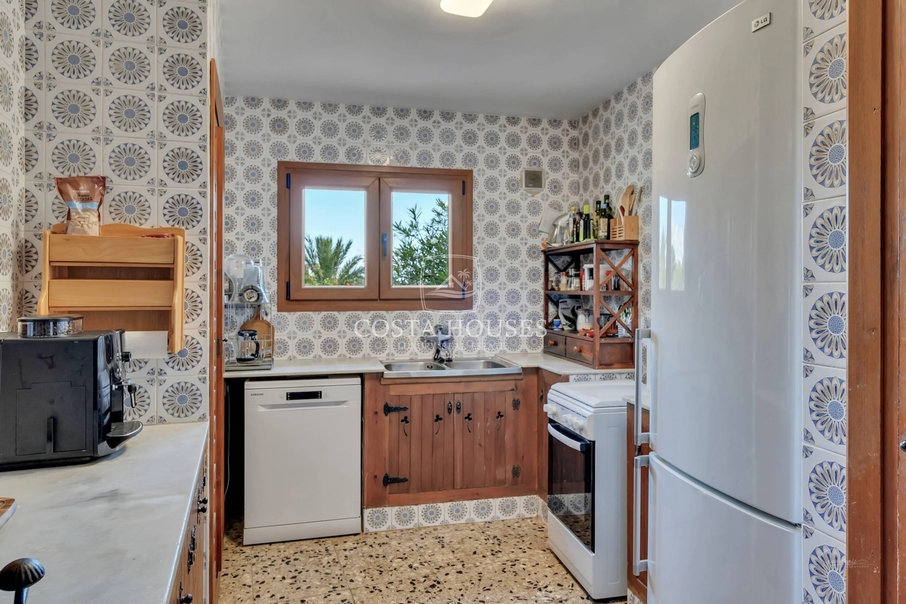 2583V_LUNA - VILLA LUNA - EN VENTA CON VISTAS AL MAR Y DOBLE PARCELA DE 2500 m2 EN JAVEA, COSTA BLANCA