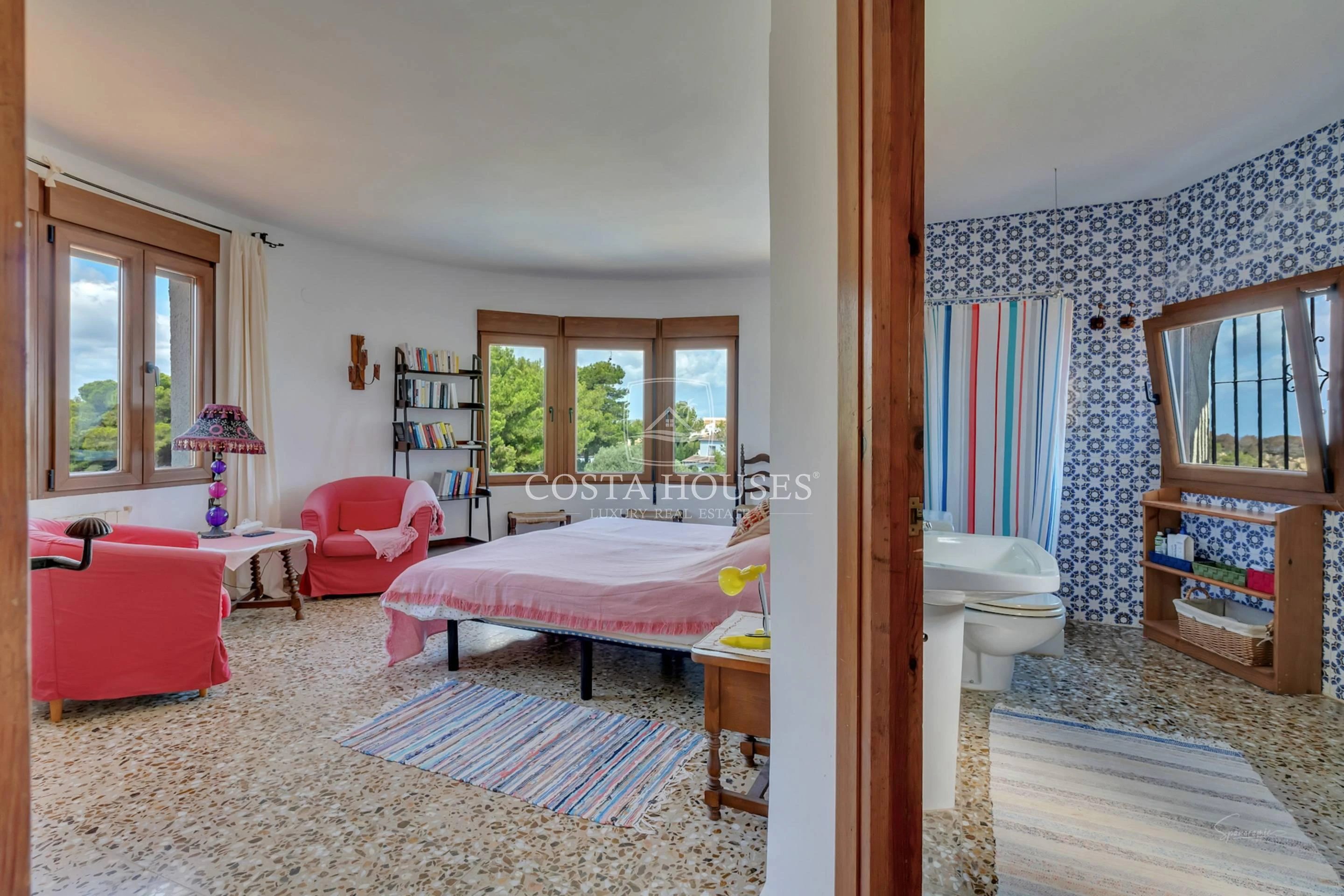 2583V_LUNA - VILLA LUNA - EN VENTA CON VISTAS AL MAR Y DOBLE PARCELA DE 2500 m2 EN JAVEA, COSTA BLANCA