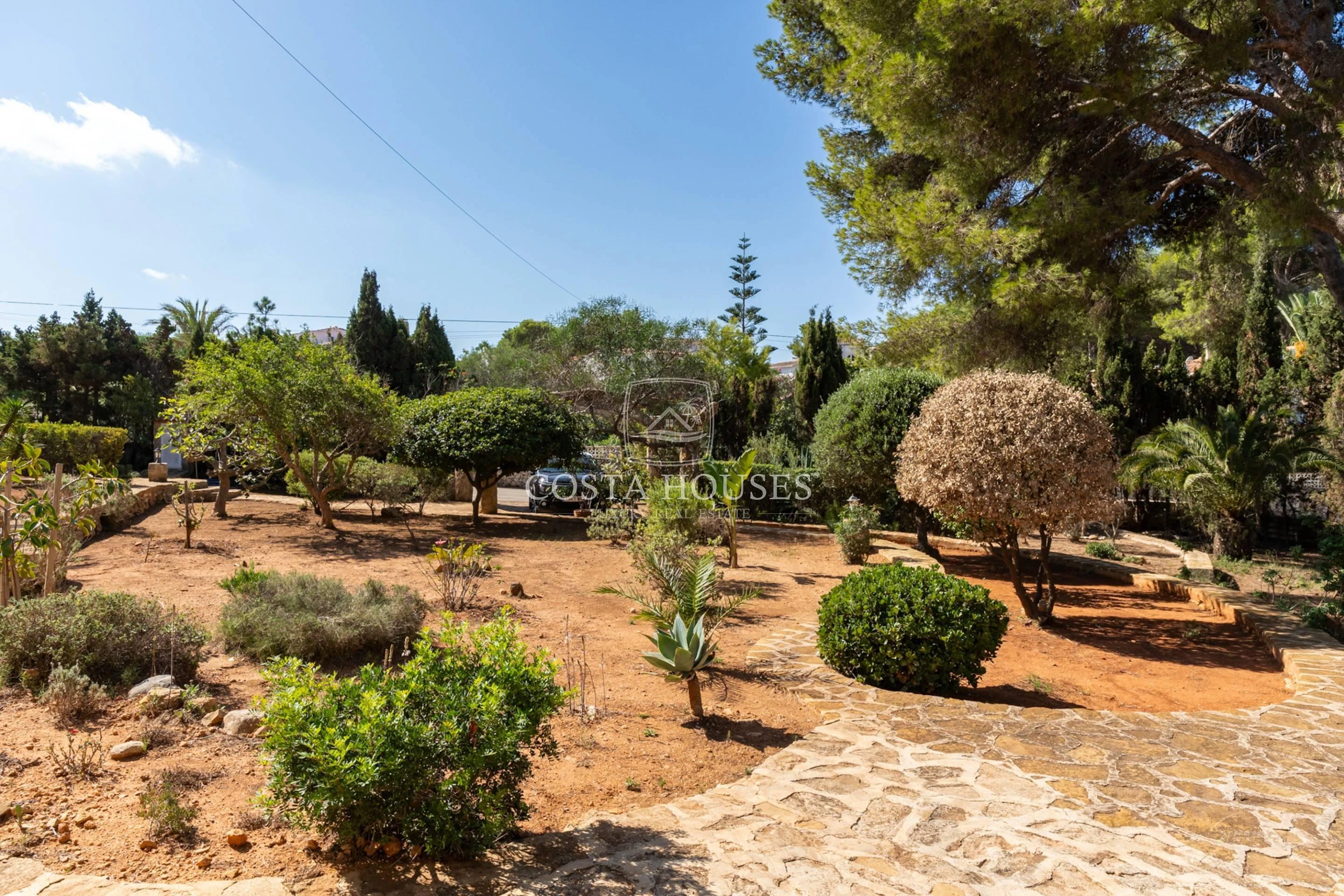 2583V_LUNA - VILLA LUNA - EN VENTA CON VISTAS AL MAR Y DOBLE PARCELA DE 2500 m2 EN JAVEA, COSTA BLANCA