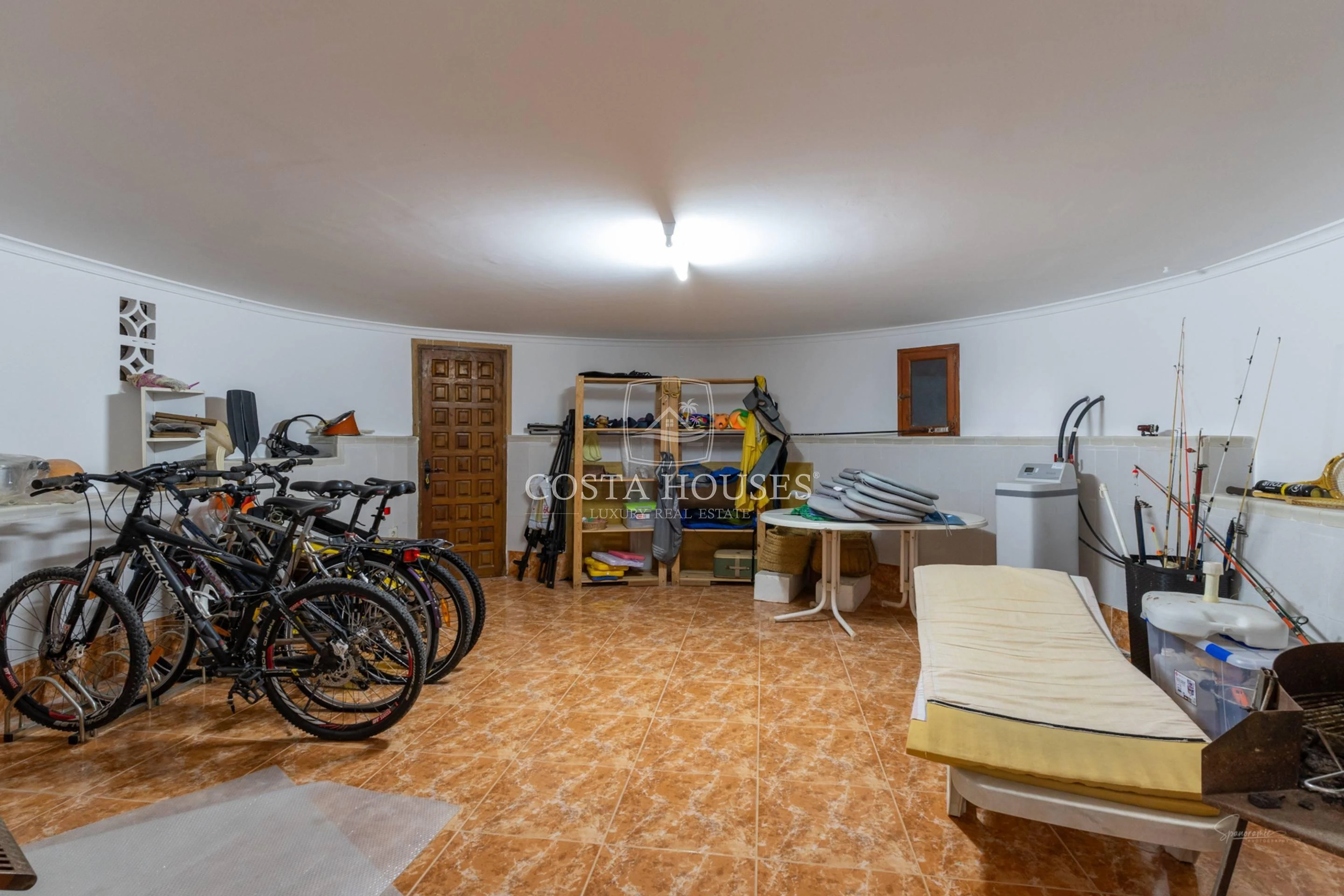 2583V_LUNA - VILLA LUNA - EN VENTA CON VISTAS AL MAR Y DOBLE PARCELA DE 2500 m2 EN JAVEA, COSTA BLANCA