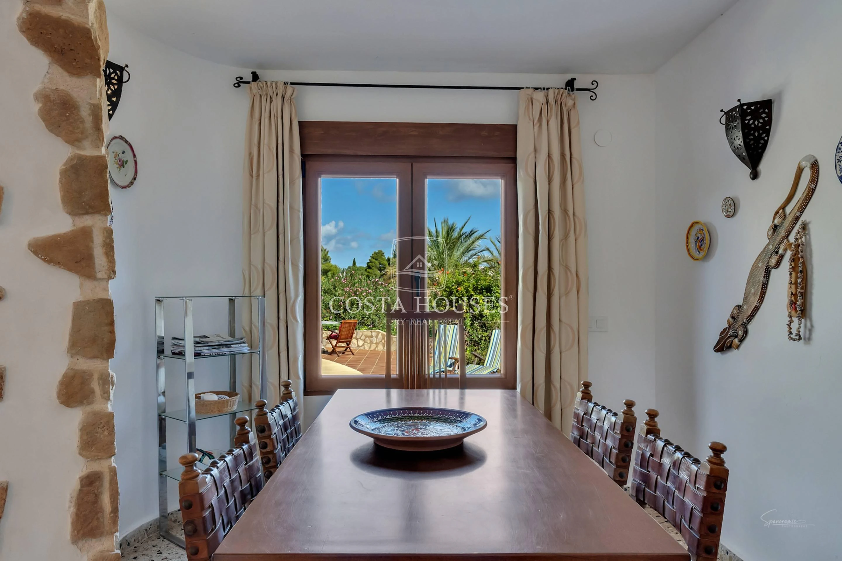 2583V_LUNA - VILLA LUNA - EN VENTA CON VISTAS AL MAR Y DOBLE PARCELA DE 2500 m2 EN JAVEA, COSTA BLANCA