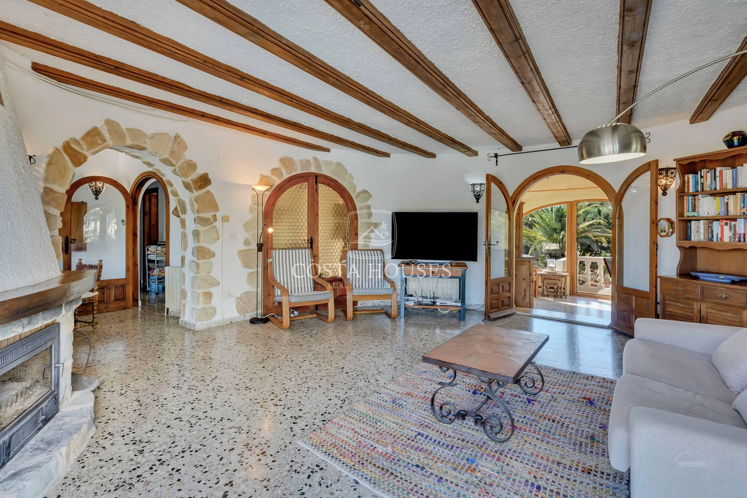 2583V_LUNA - VILLA LUNA - EN VENTA CON VISTAS AL MAR Y DOBLE PARCELA DE 2500 m2 EN JAVEA, COSTA BLANCA