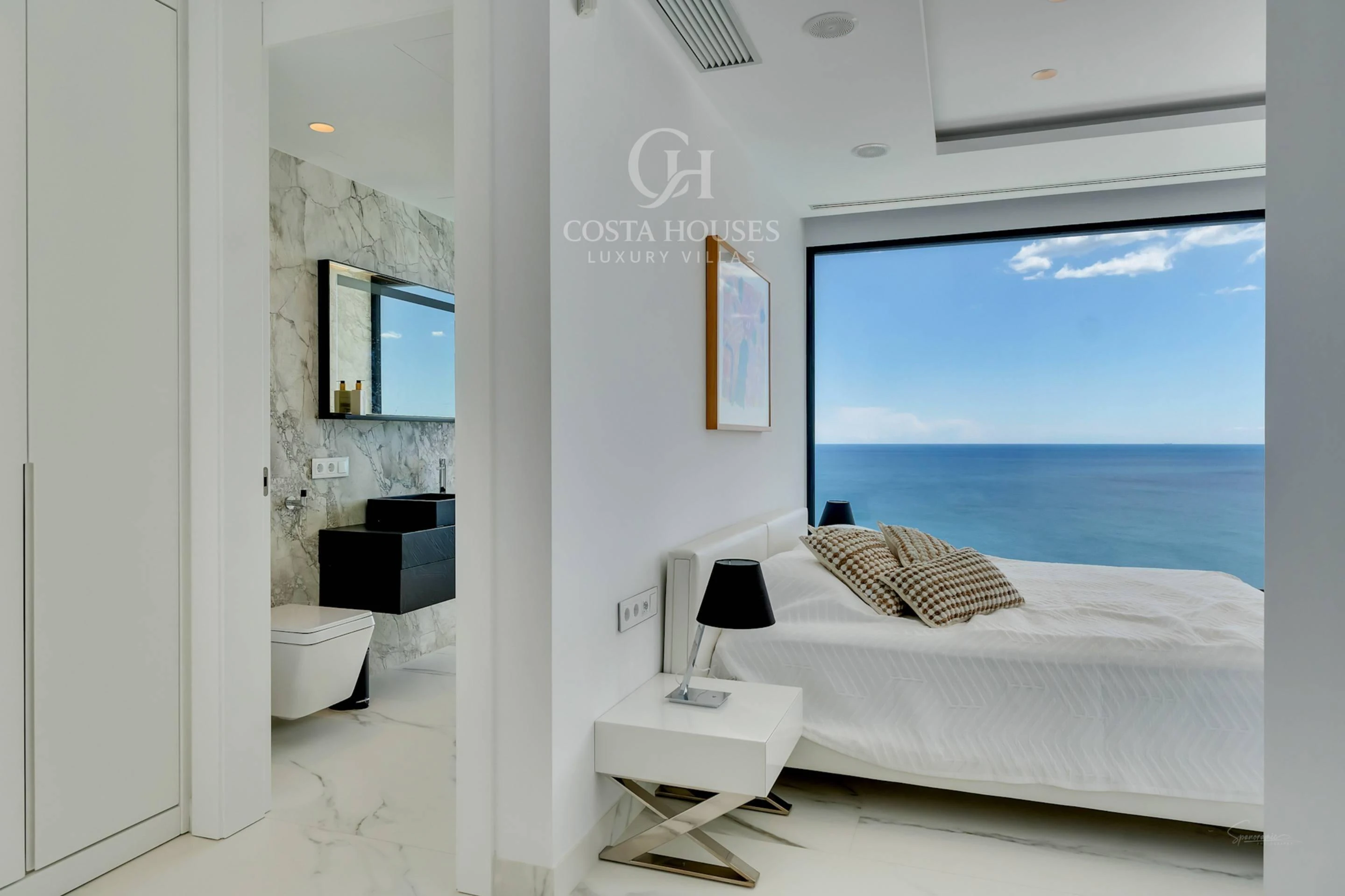 2736VL_THEIA - VILLA THEIA · ARQUITECTURA CONTEMPORÁNEA EN PRIMERA LÍNEA DE MAR Y ACANTILADO EN GRANADELLA, JÁVEA ALICANTE