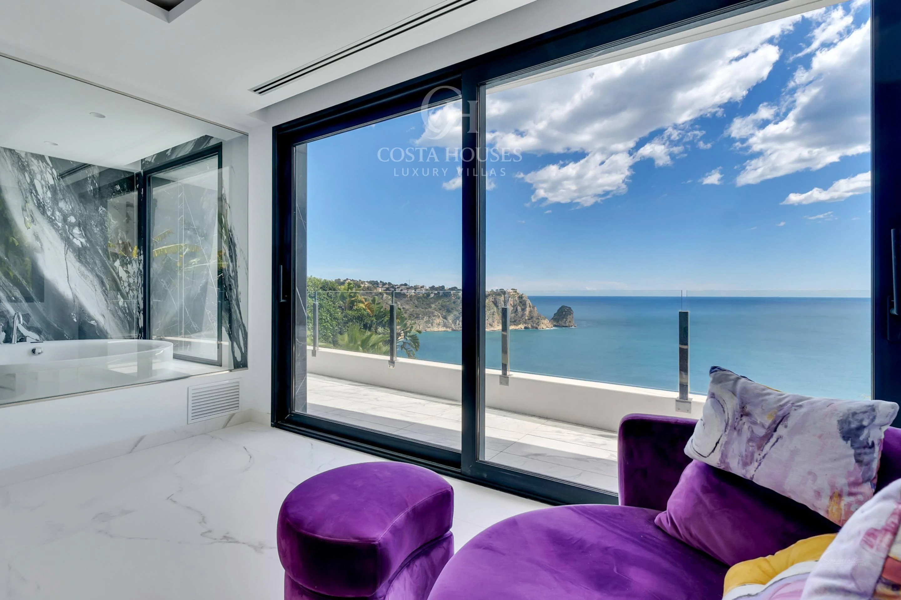 2736VL_THEIA - VILLA THEIA · ARQUITECTURA CONTEMPORÁNEA EN PRIMERA LÍNEA DE MAR Y ACANTILADO EN GRANADELLA, JÁVEA ALICANTE