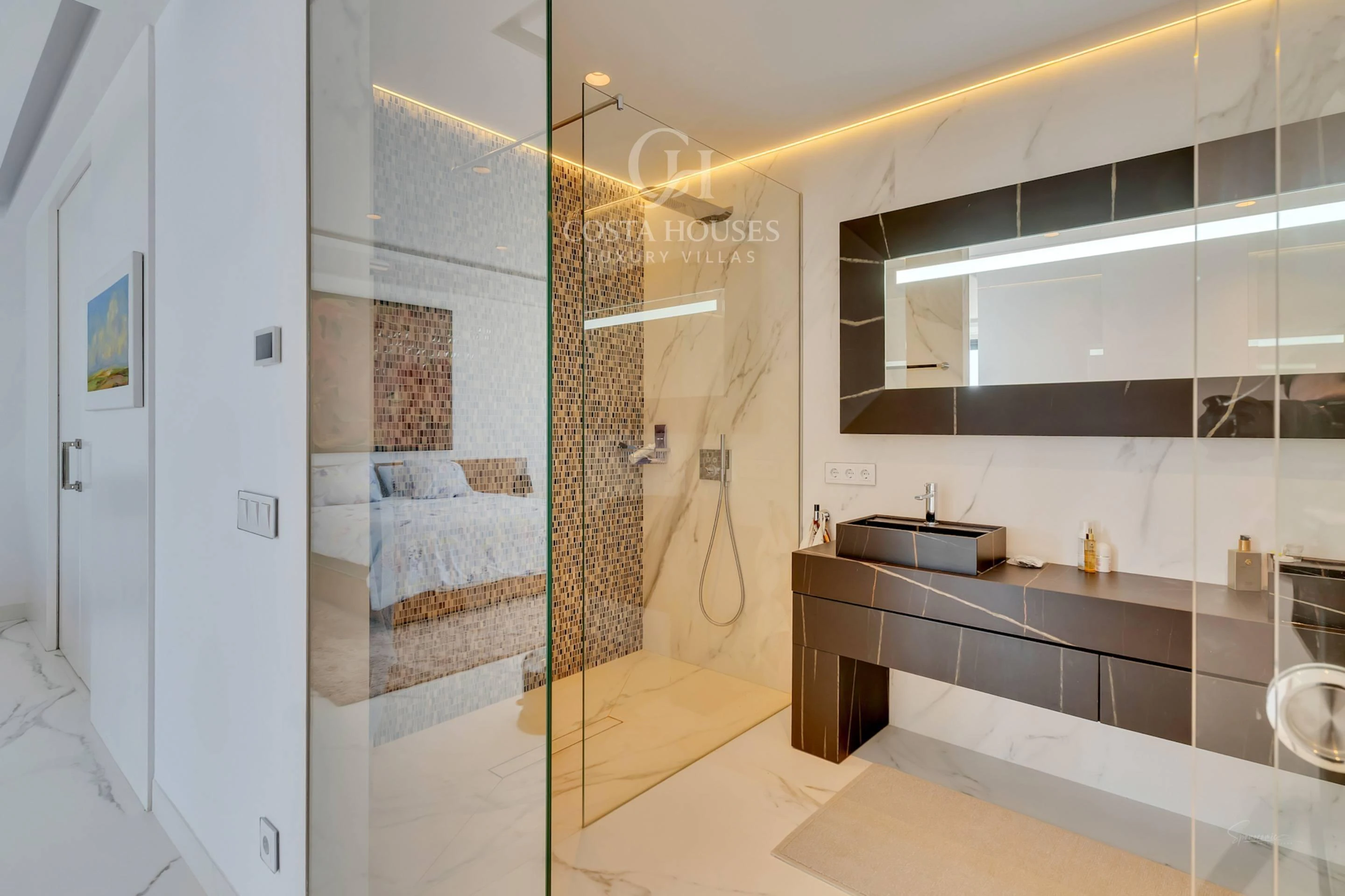 2736VL_THEIA - VILLA THEIA · ARQUITECTURA CONTEMPORÁNEA EN PRIMERA LÍNEA DE MAR Y ACANTILADO EN GRANADELLA, JÁVEA ALICANTE