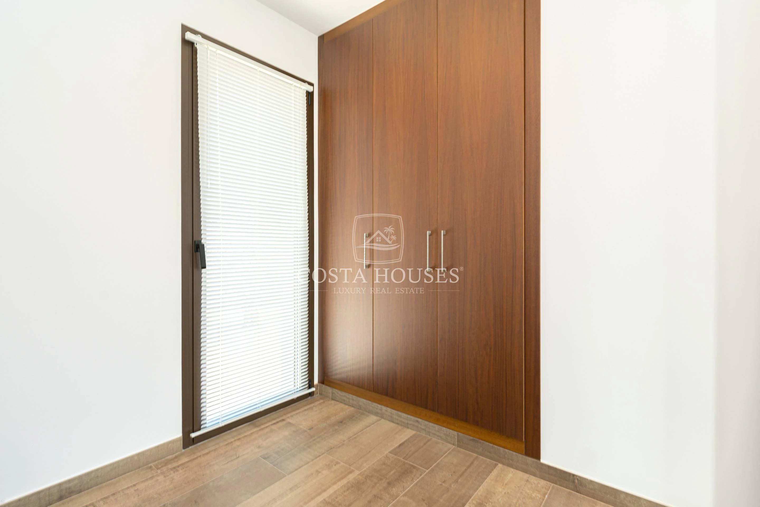 2656V_ALLEGRA - VILLA ALLEGRA · A TAN SOLO 250 METROS DEL MAR Y LA CALA BLANCA EN JAVEA XABIA, ALICANTE