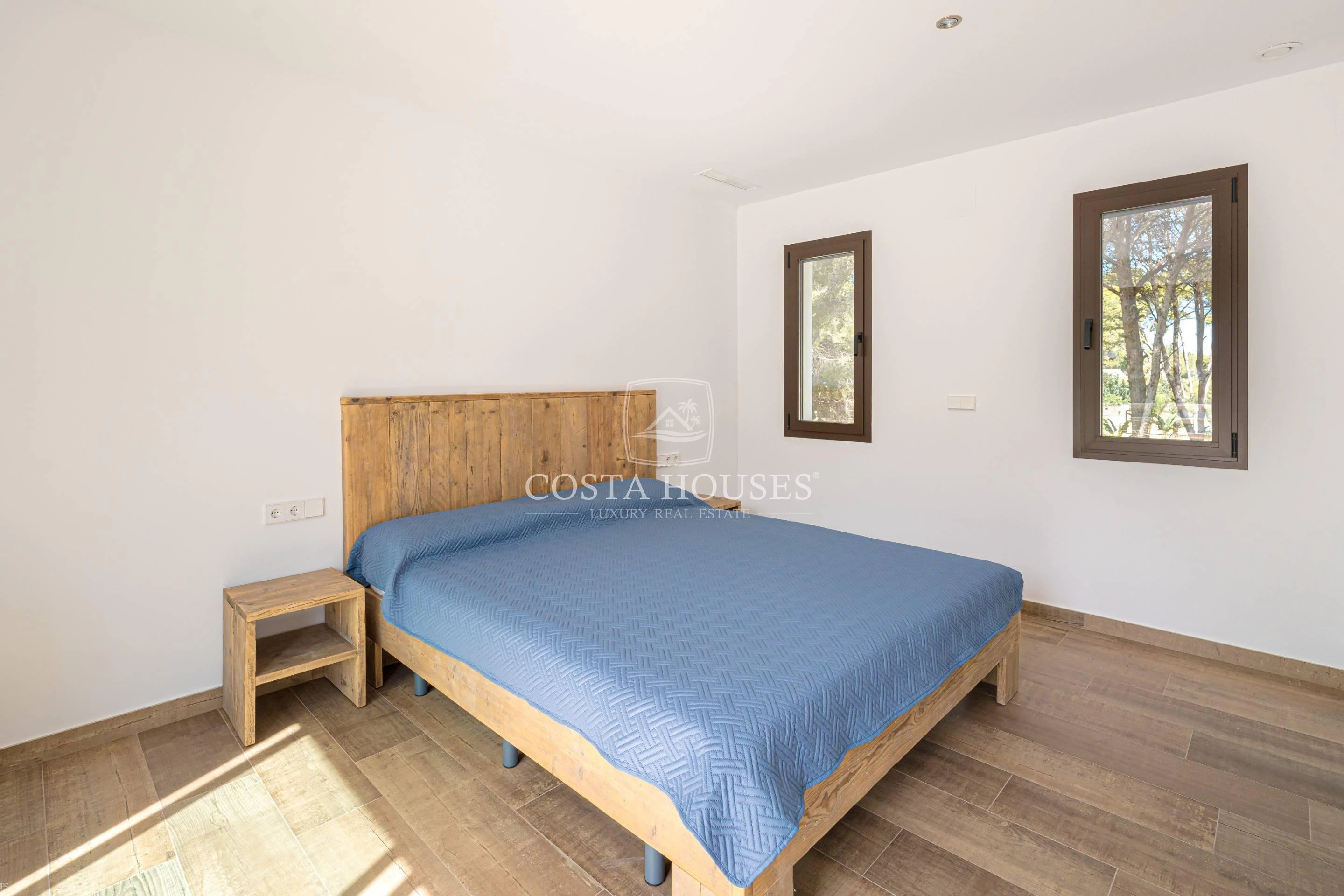 2656V_ALLEGRA - VILLA ALLEGRA · A TAN SOLO 250 METROS DEL MAR Y LA CALA BLANCA EN JAVEA XABIA, ALICANTE