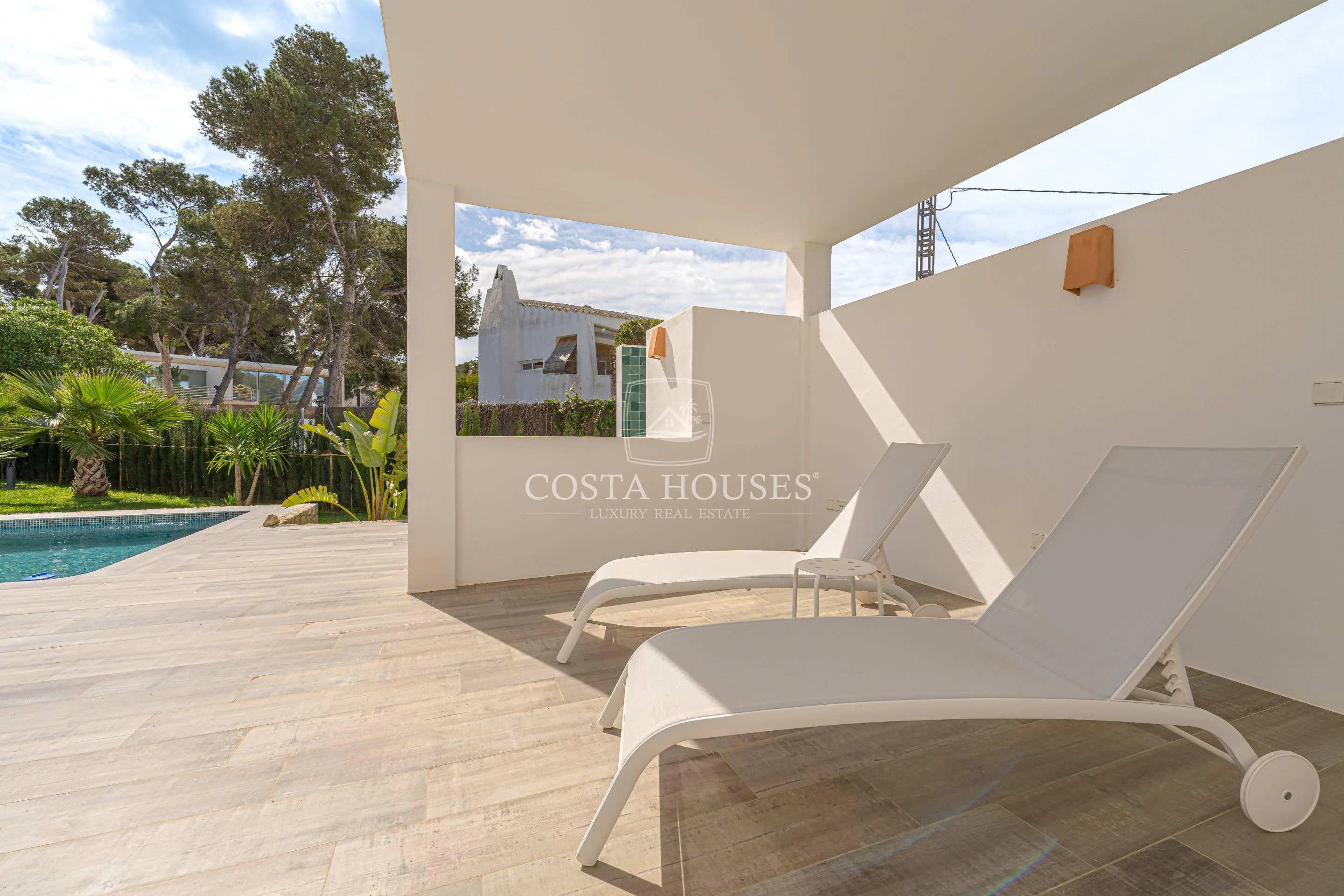 2656V_ALLEGRA - VILLA ALLEGRA · A TAN SOLO 250 METROS DEL MAR Y LA CALA BLANCA EN JAVEA XABIA, ALICANTE