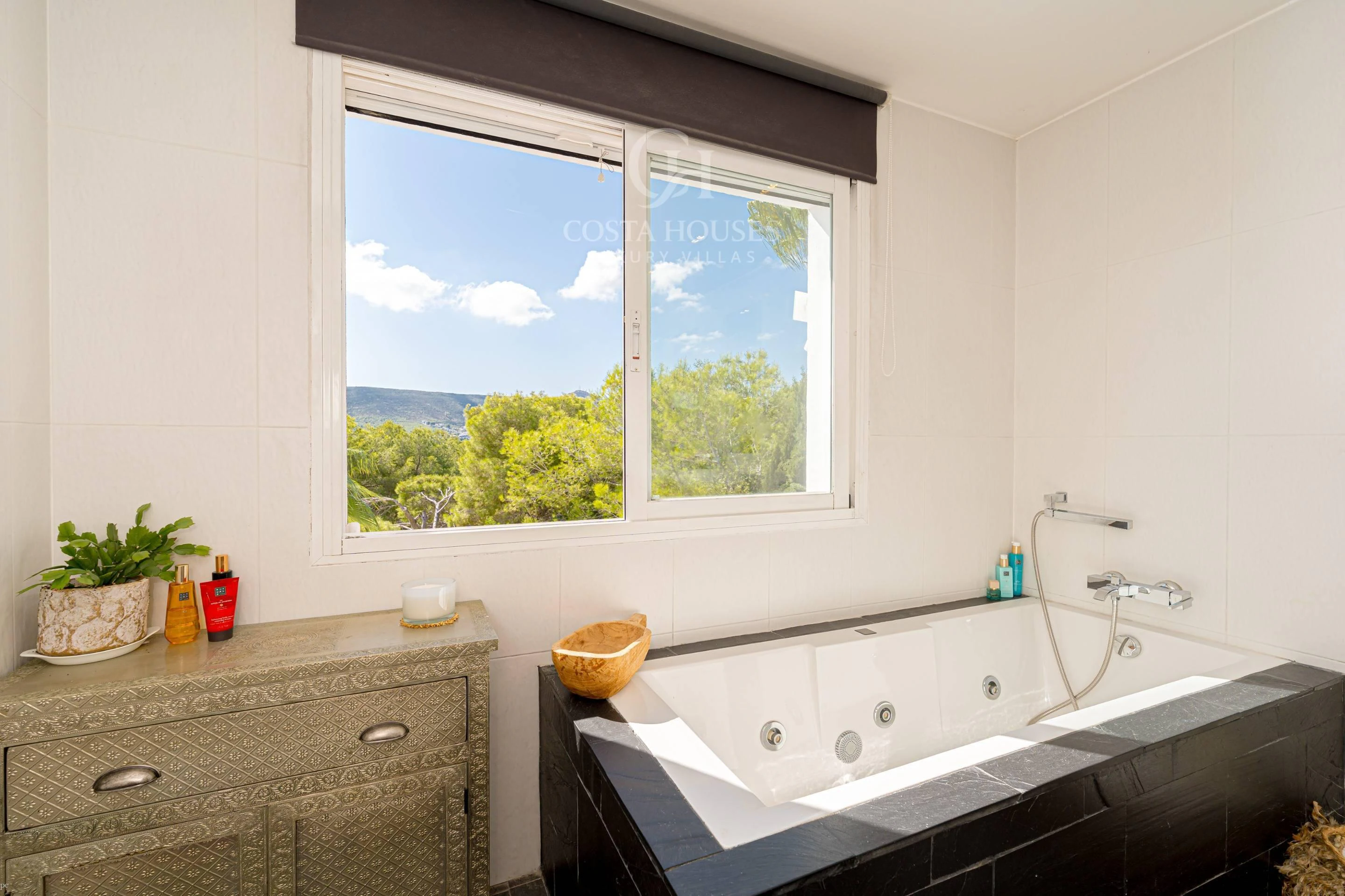 2356V_VILLA-ANTONIA - VILLA MEDITERRANEA RENOVADA ENTRE PAISAJE, CALIDEZ Y ARQUITECTURA TRADICIONAL, JAVEA