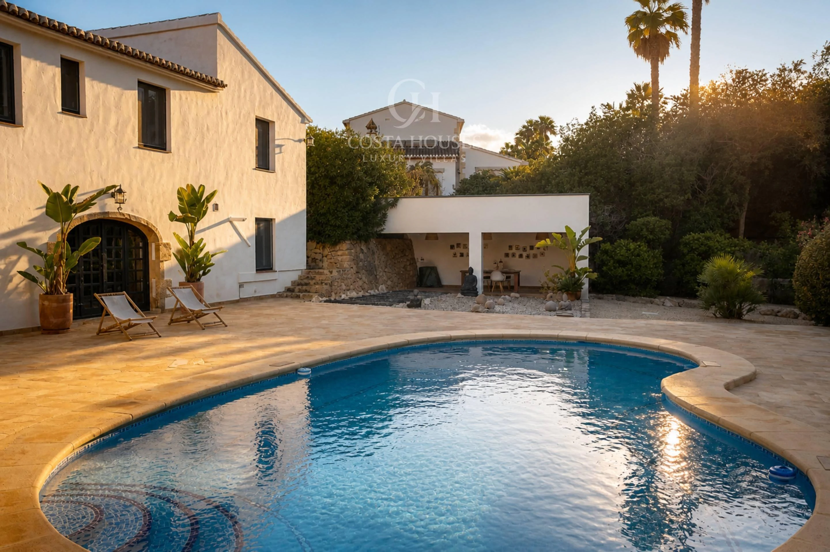 2860V_TOSCA - VILLA TOSCA · ARQUITECTURA MEDITERRANEA Y PRIVACIDAD EN LA LLUCA JAVEA