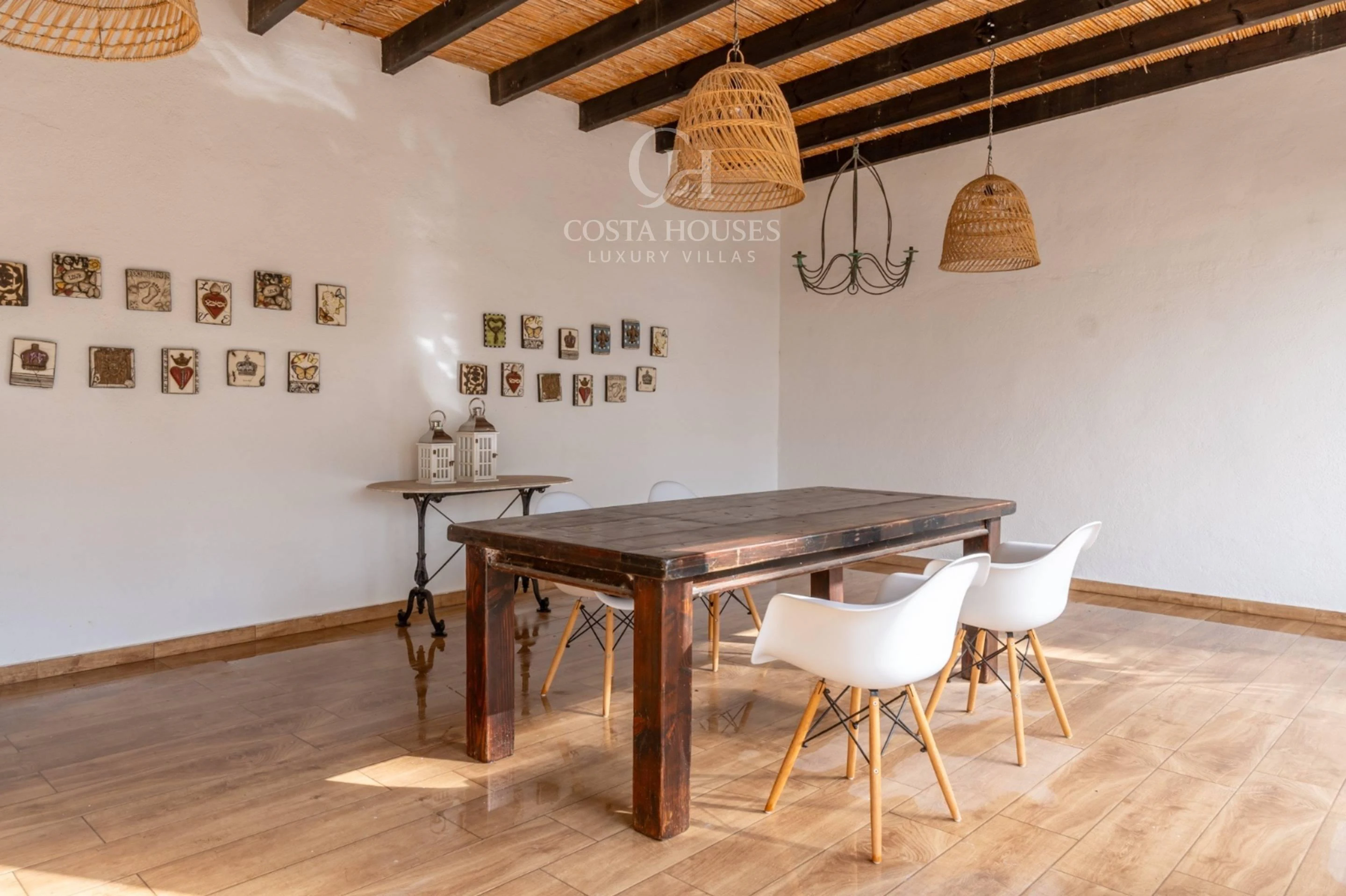2860V_TOSCA - VILLA TOSCA · ARQUITECTURA MEDITERRANEA Y PRIVACIDAD EN LA LLUCA JAVEA