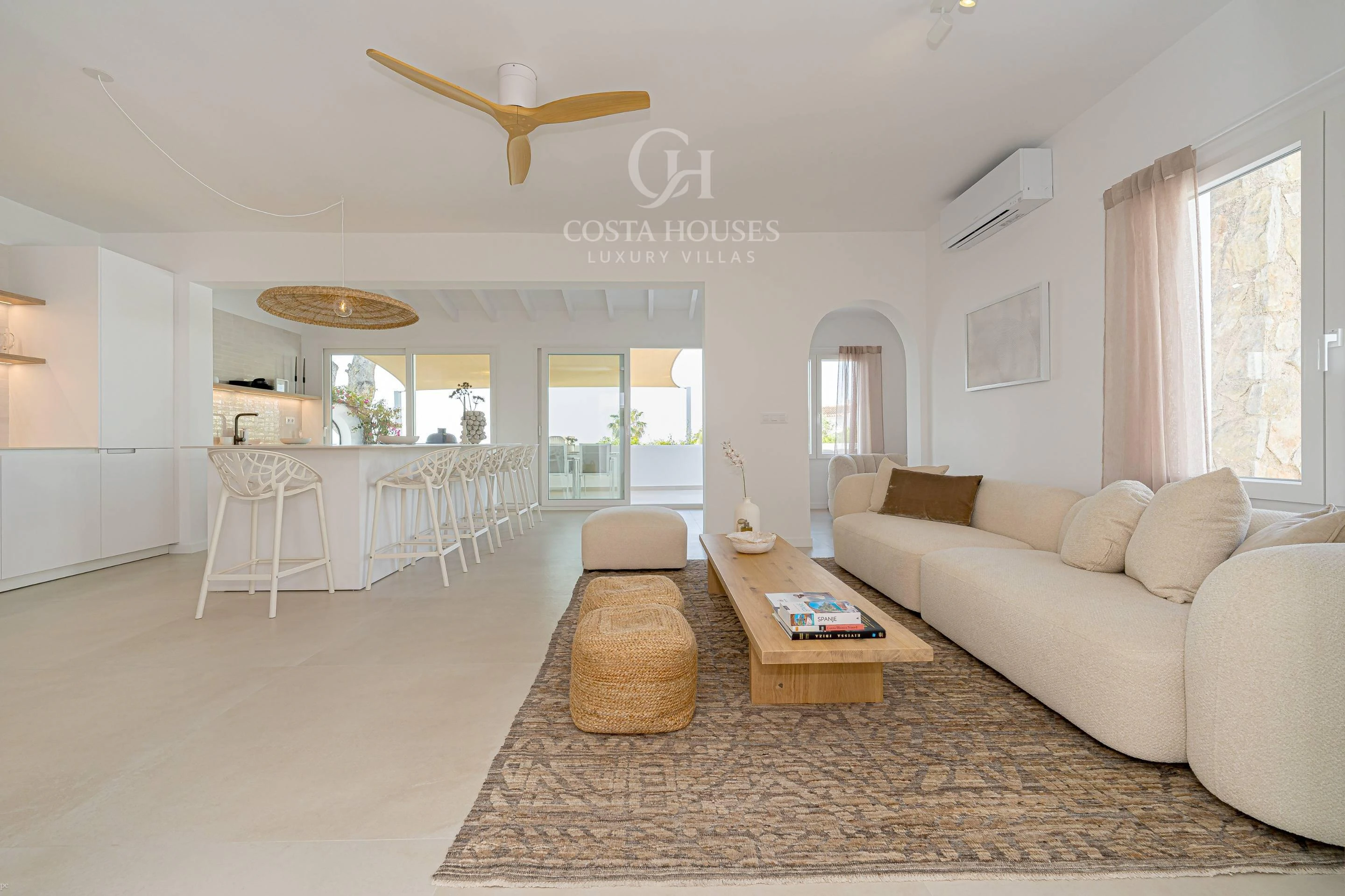2859V_BRISAMORAIRA - VILLA BRISA MORAIRA · MAR, LUZ Y ESENCIA MEDITERRANEA EN LA SABATERA