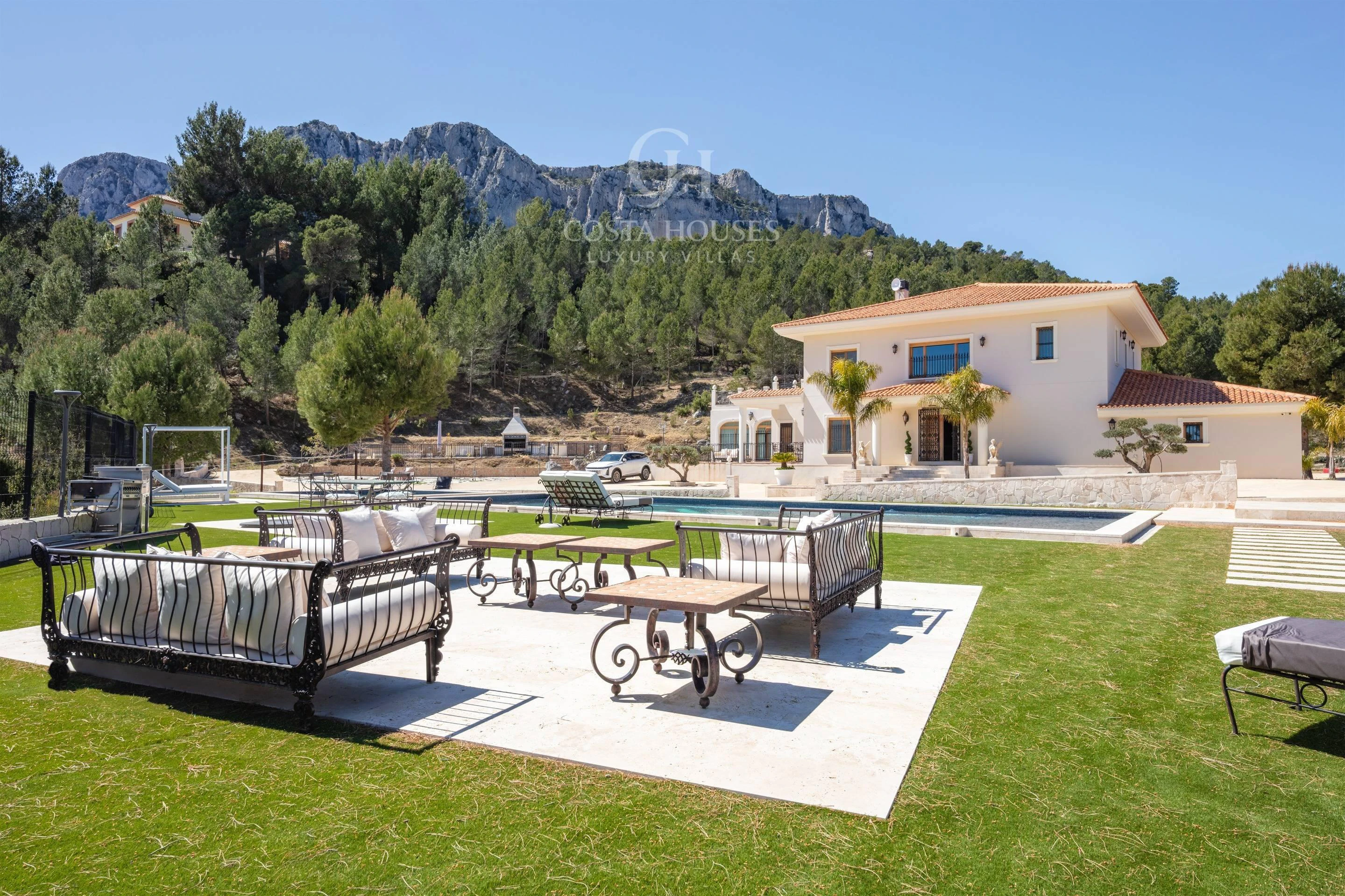 2854VL_SIERRAAZUL - FINCA SIERRA AZUL · REFUGIO PRIVADO ENTRE MAR Y MONTAÑA EN LA COSTA BLANCA NORTE