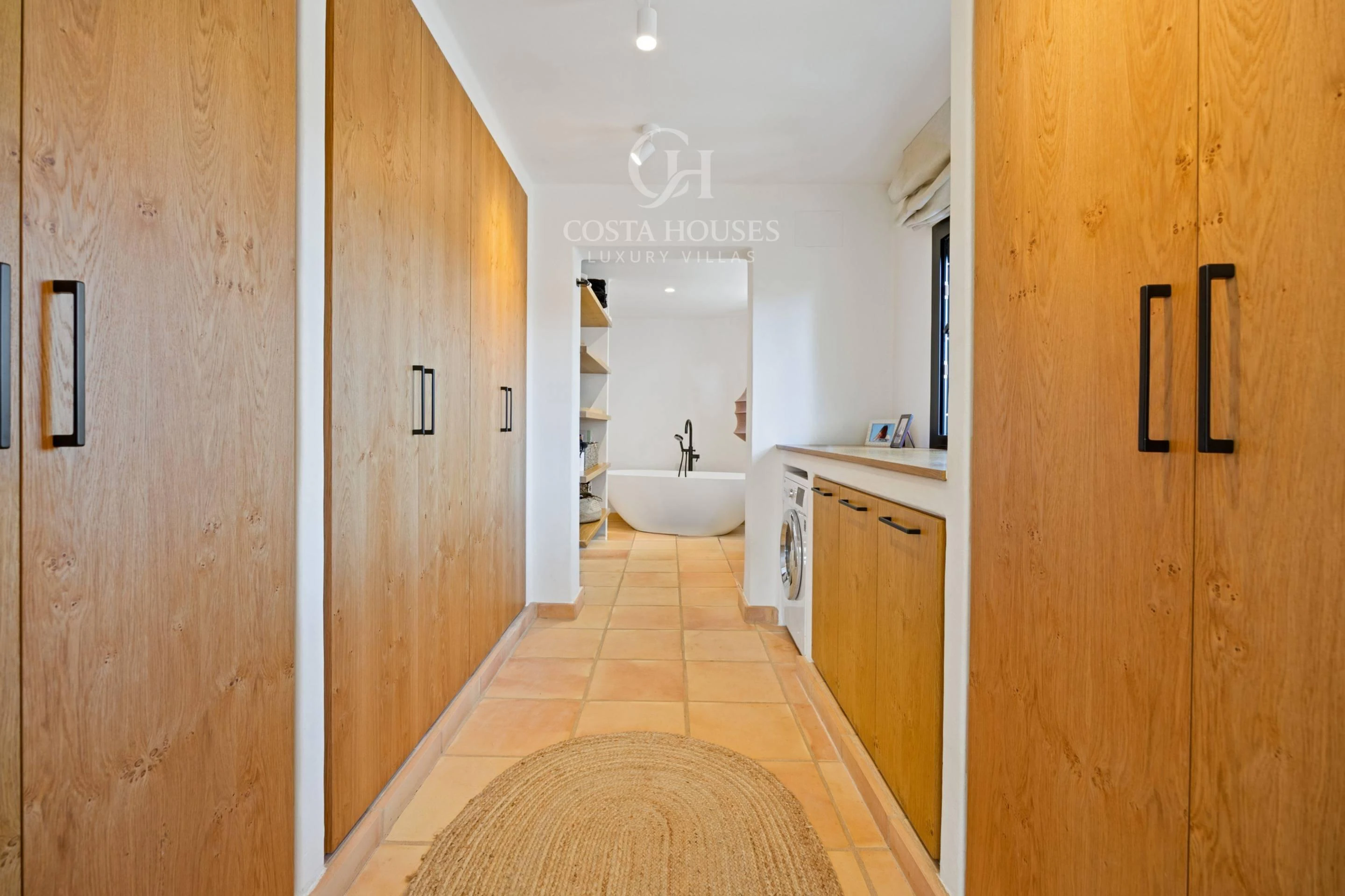 VILLA ALMA ·  REFUGIO MEDITERRÁNEO CONTEMPORÁNEO CON CASA DE INVITADOS EN JÁVEA