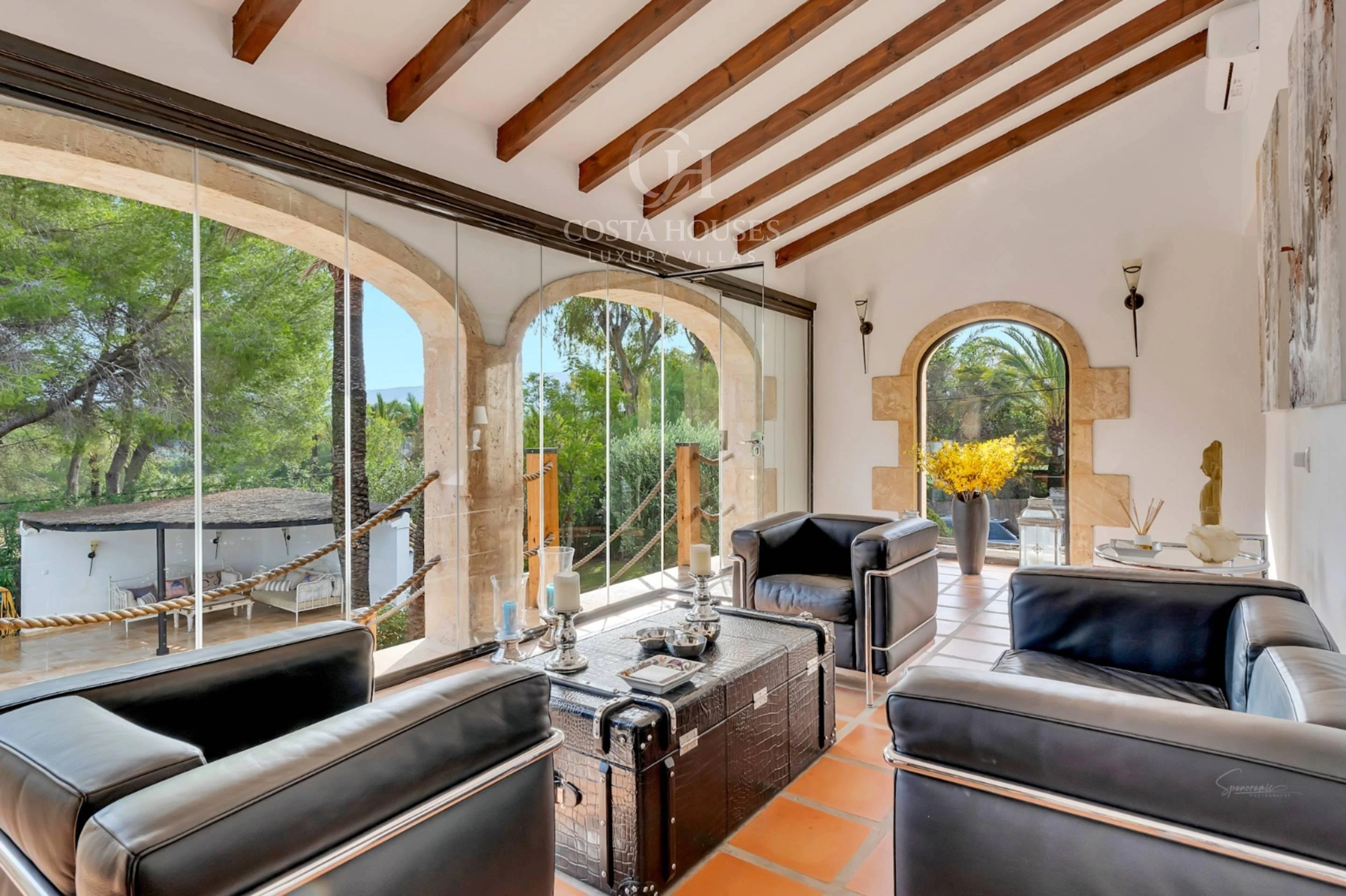 2860V_TOSCA - VILLA TOSCA · ARQUITECTURA MEDITERRANEA Y PRIVACIDAD EN LA LLUCA JAVEA