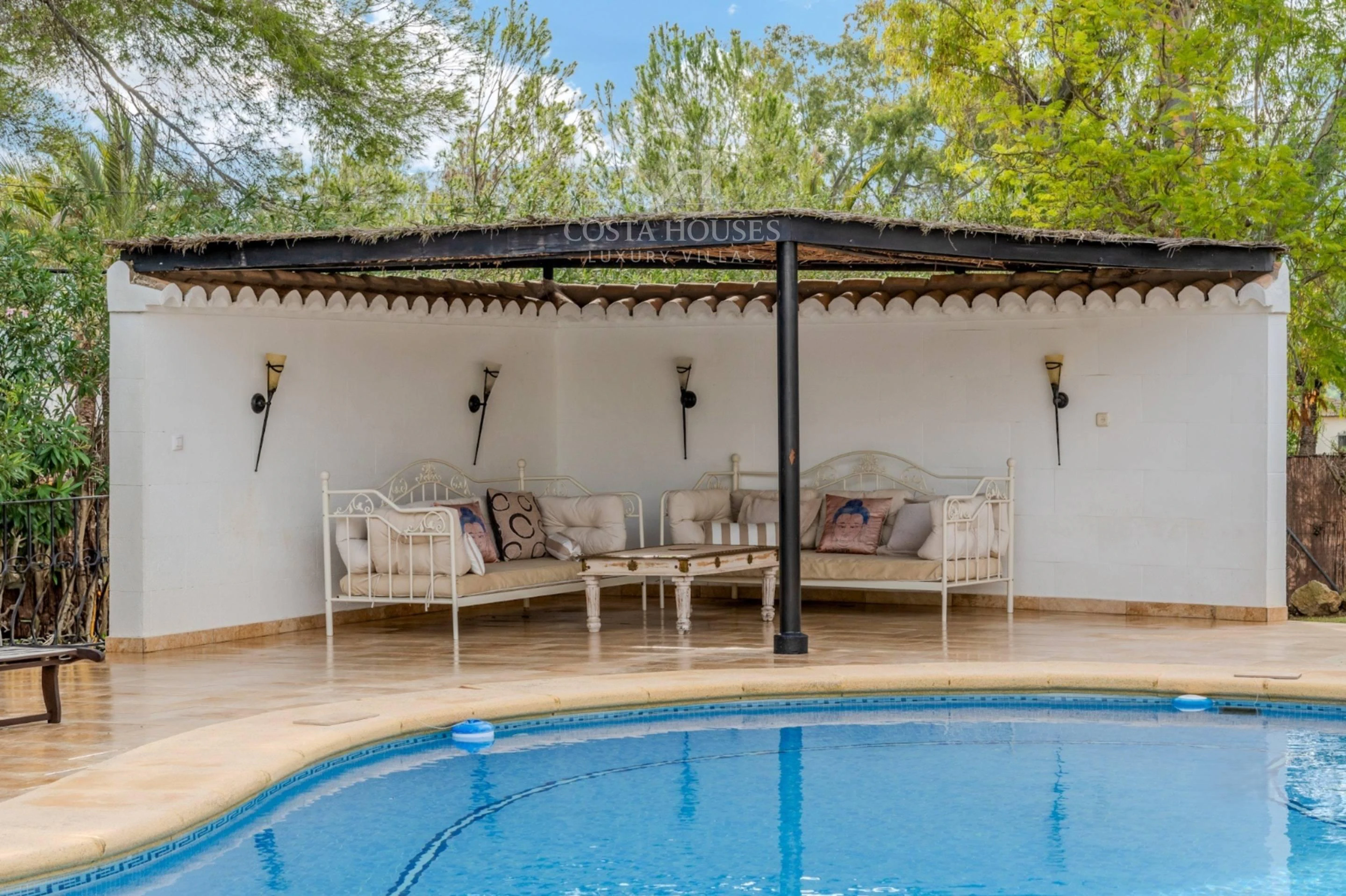 2860V_TOSCA - VILLA TOSCA · ARQUITECTURA MEDITERRANEA Y PRIVACIDAD EN LA LLUCA JAVEA