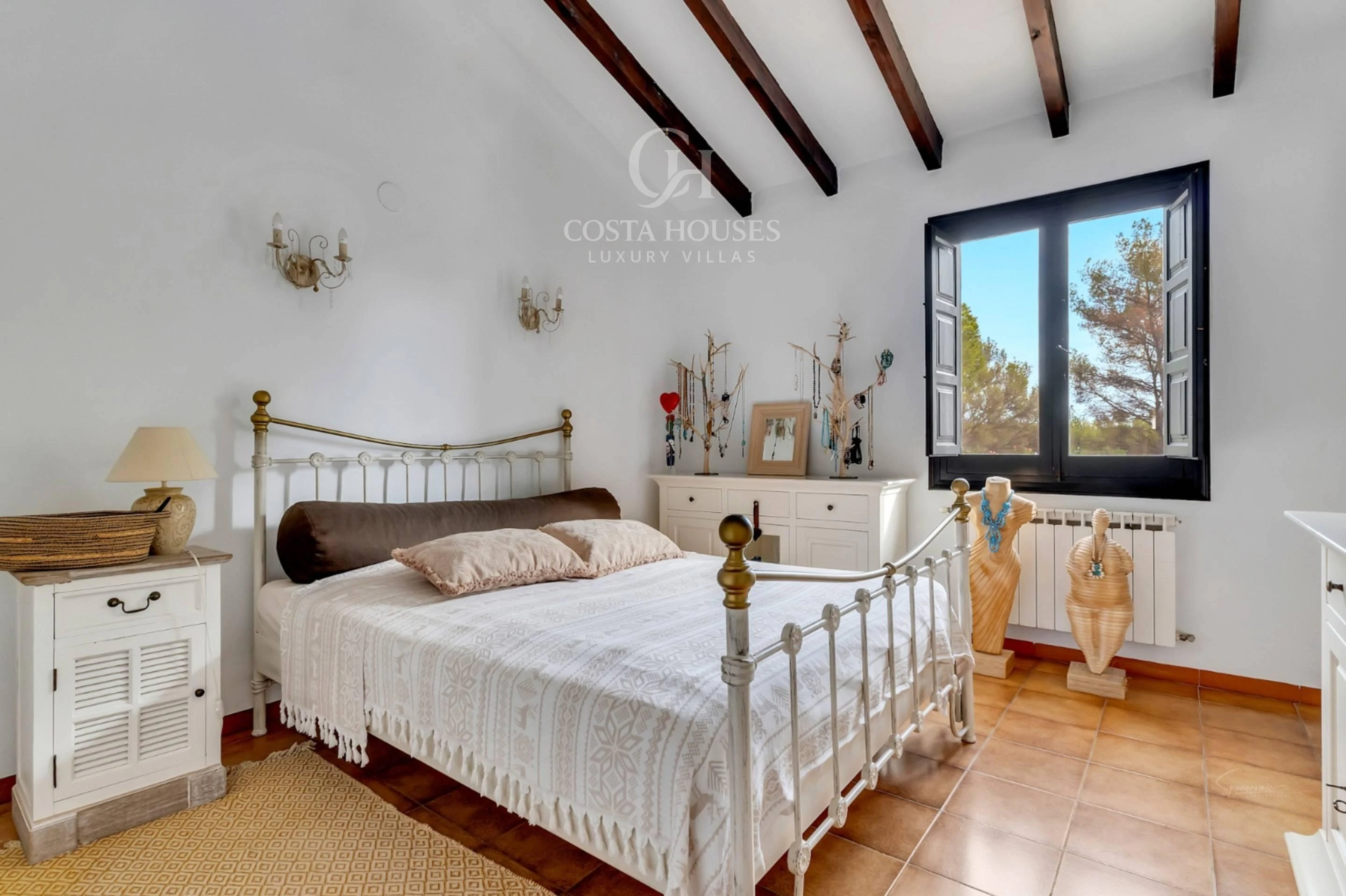 2860V_TOSCA - VILLA TOSCA · ARQUITECTURA MEDITERRANEA Y PRIVACIDAD EN LA LLUCA JAVEA