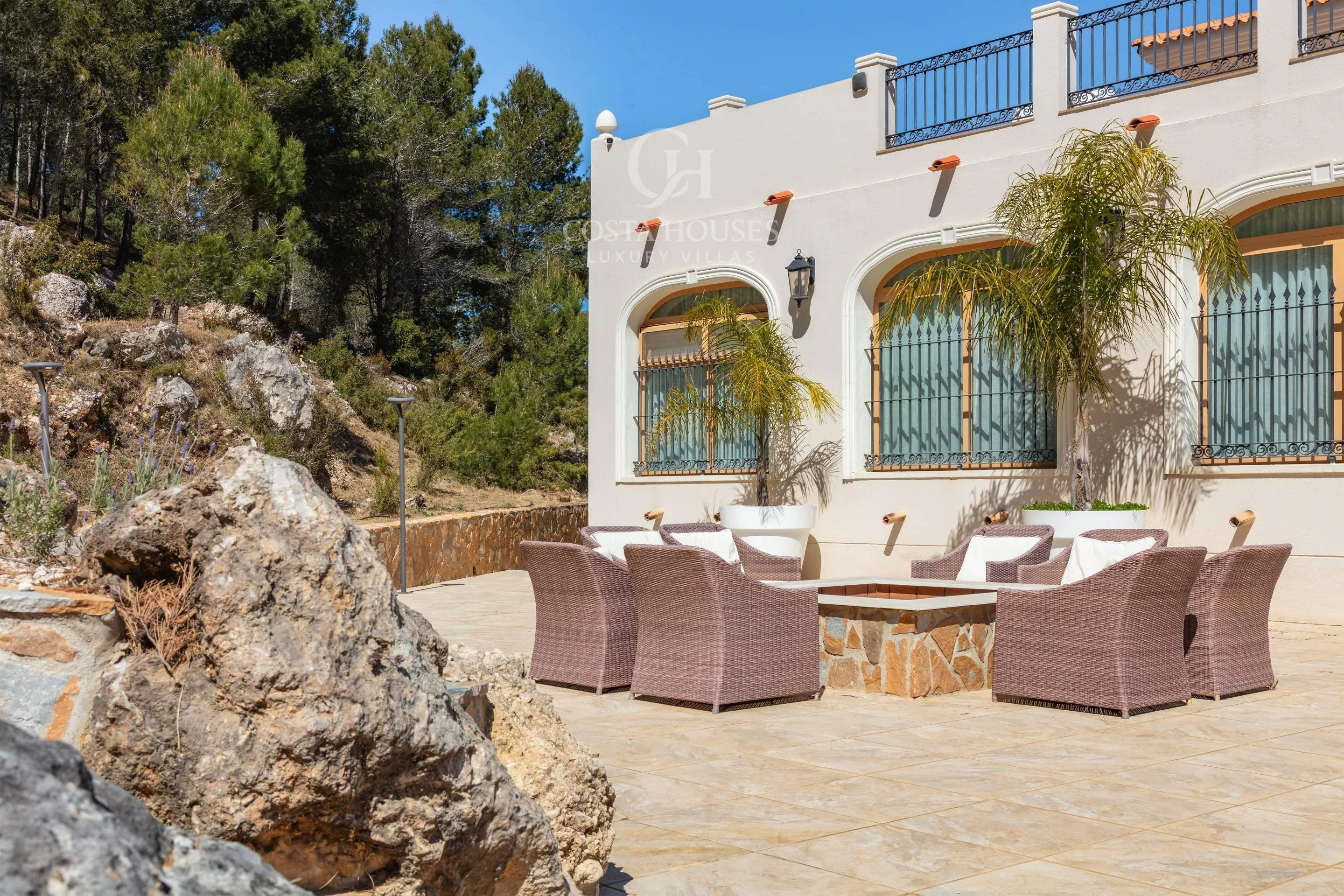 2854VL_SIERRAAZUL - FINCA SIERRA AZUL · REFUGIO PRIVADO ENTRE MAR Y MONTAÑA EN LA COSTA BLANCA NORTE
