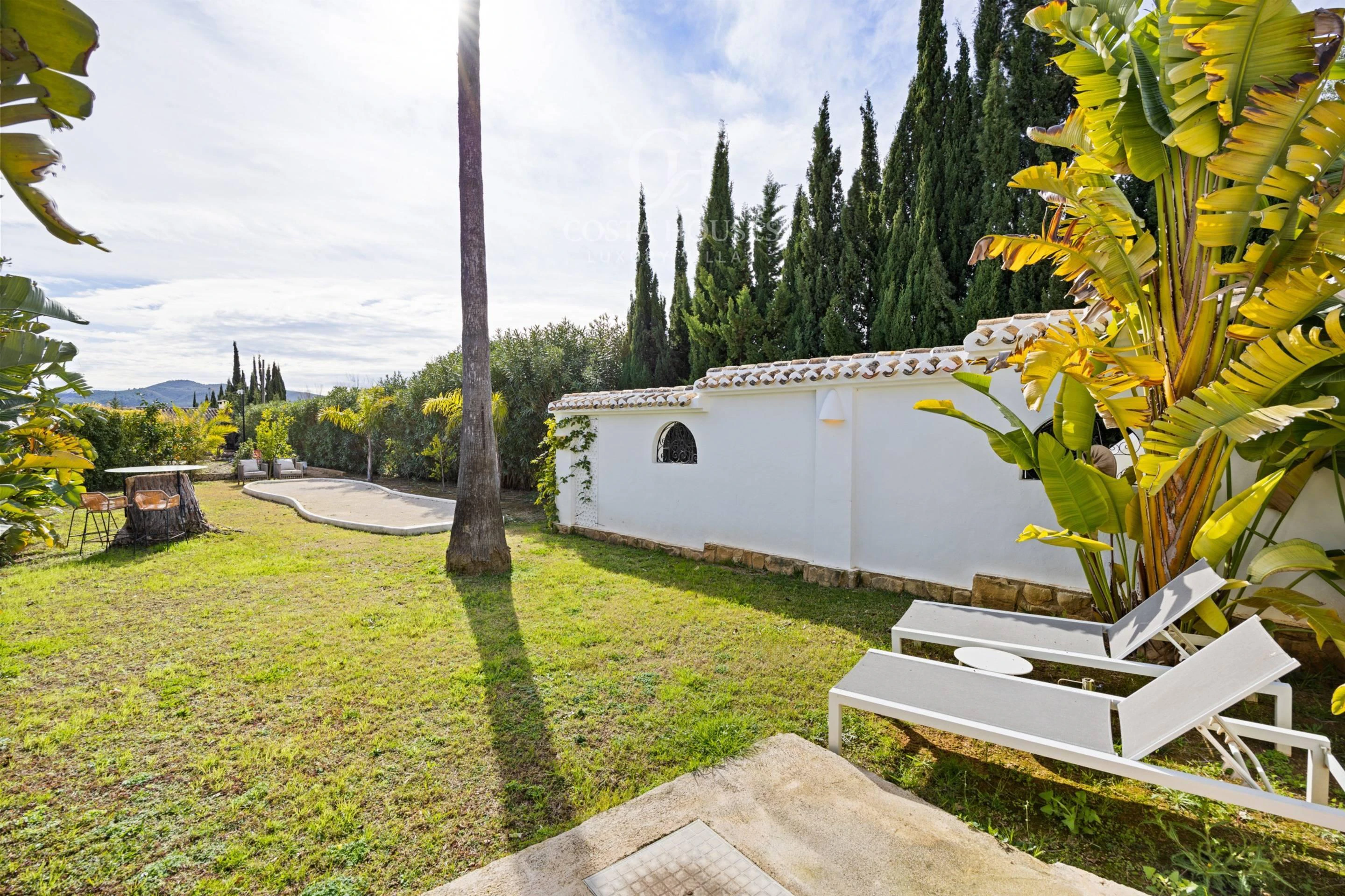 VILLA ALMA ·  REFUGIO MEDITERRÁNEO CONTEMPORÁNEO CON CASA DE INVITADOS EN JÁVEA