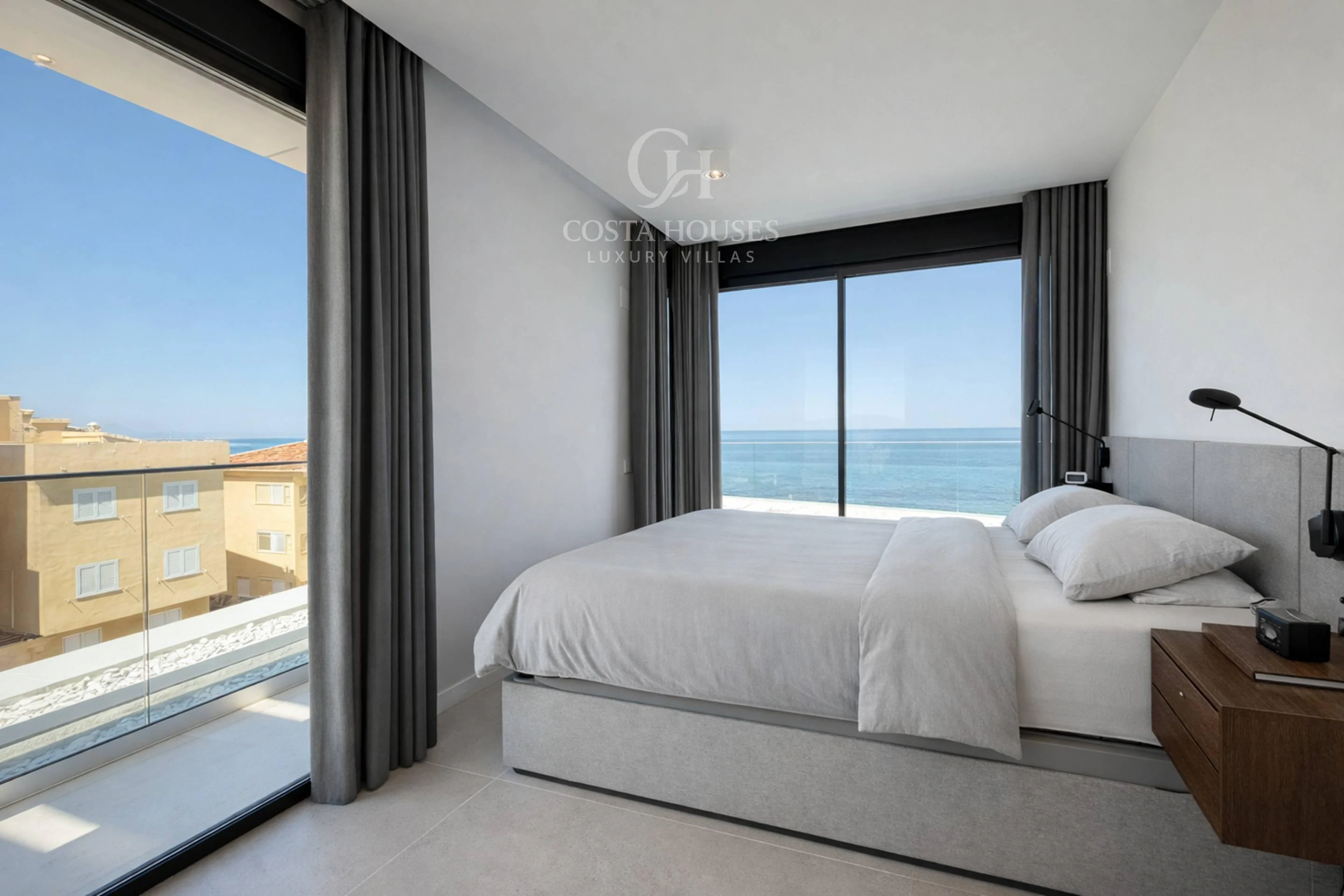 2853AL_DUNAS - PENTHOUSE DIREKT AM MEER IN ERSTER LINIE ZU EINEM SANDSTRAND IN DENIA