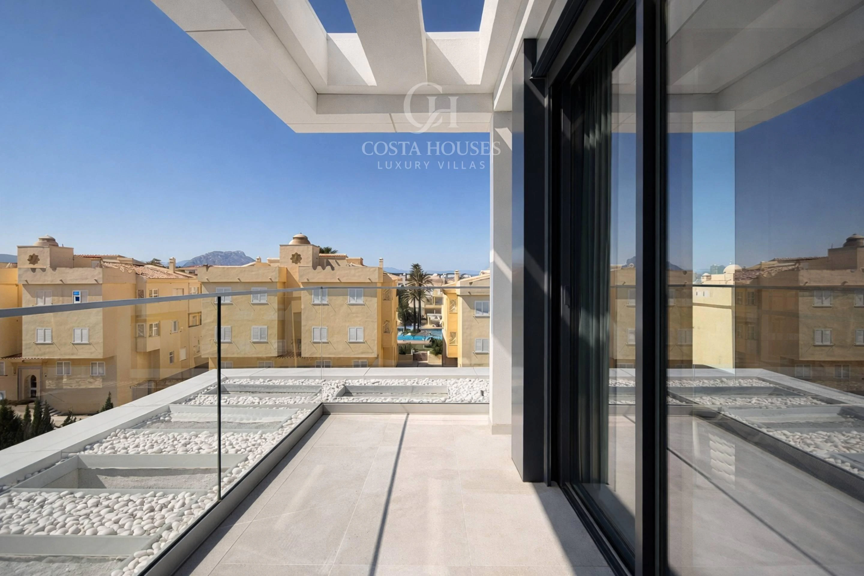 2853AL_DUNAS - PENTHOUSE DIREKT AM MEER IN ERSTER LINIE ZU EINEM SANDSTRAND IN DENIA