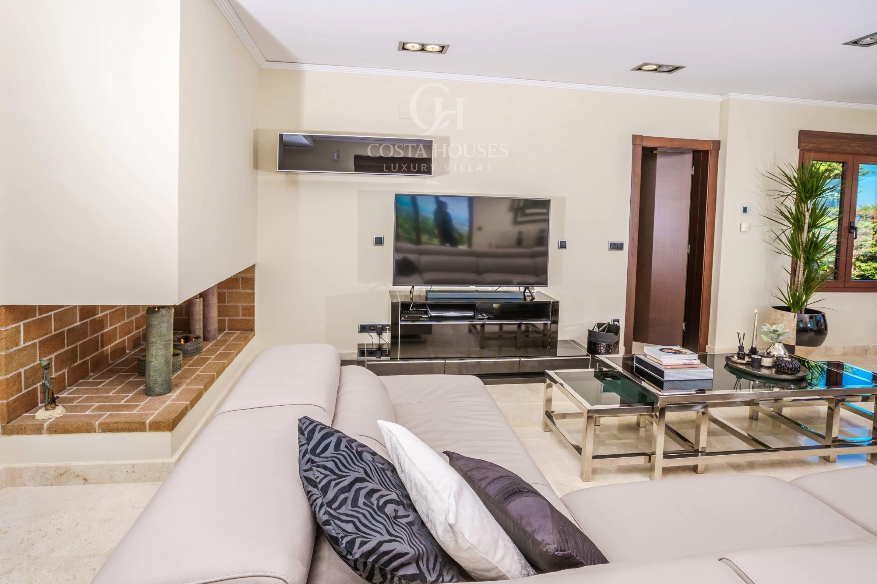 2855V_KUTSANES - VILLA KUTSANES · PANORAMABLICK MIT MEERBLICK ZWISCHEN MONTGO UND MITTELMEER IN JAVEA
