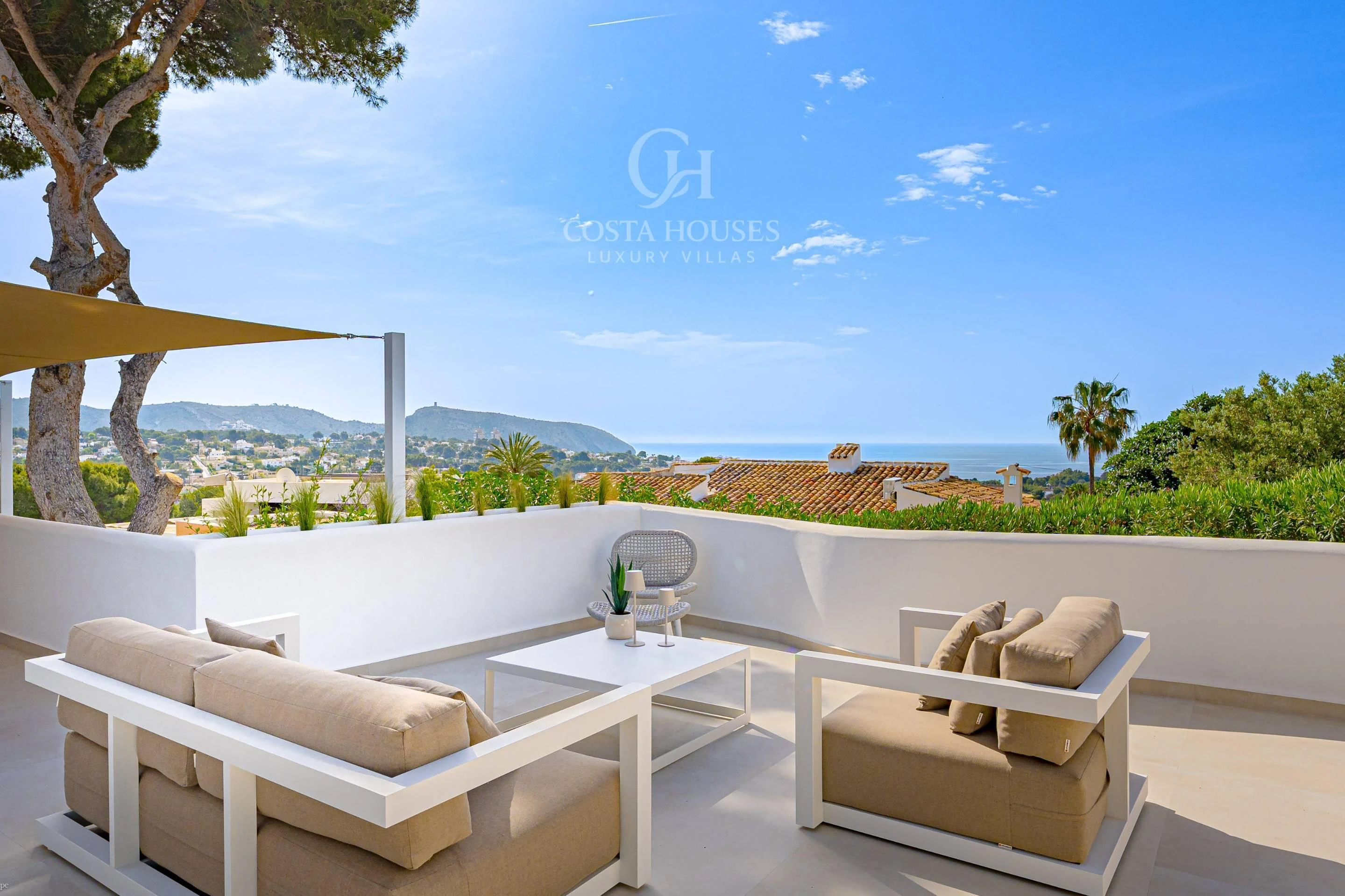 2859V_BRISAMORAIRA - VILLA BRISA MORAIRA · MAR, LUZ Y ESENCIA MEDITERRANEA EN LA SABATERA