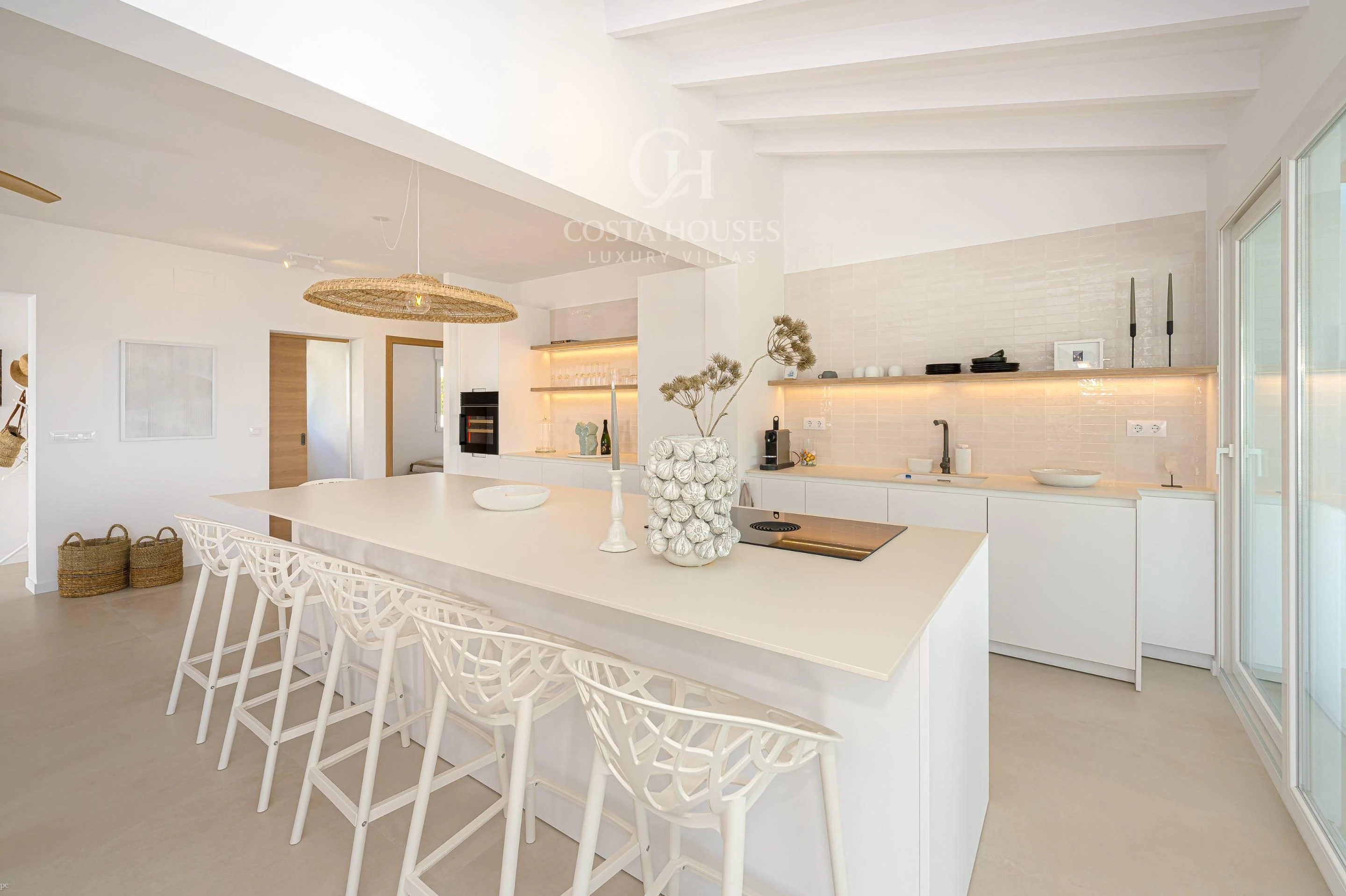 2859V_BRISAMORAIRA - VILLA BRISA MORAIRA · MAR, LUZ Y ESENCIA MEDITERRANEA EN LA SABATERA