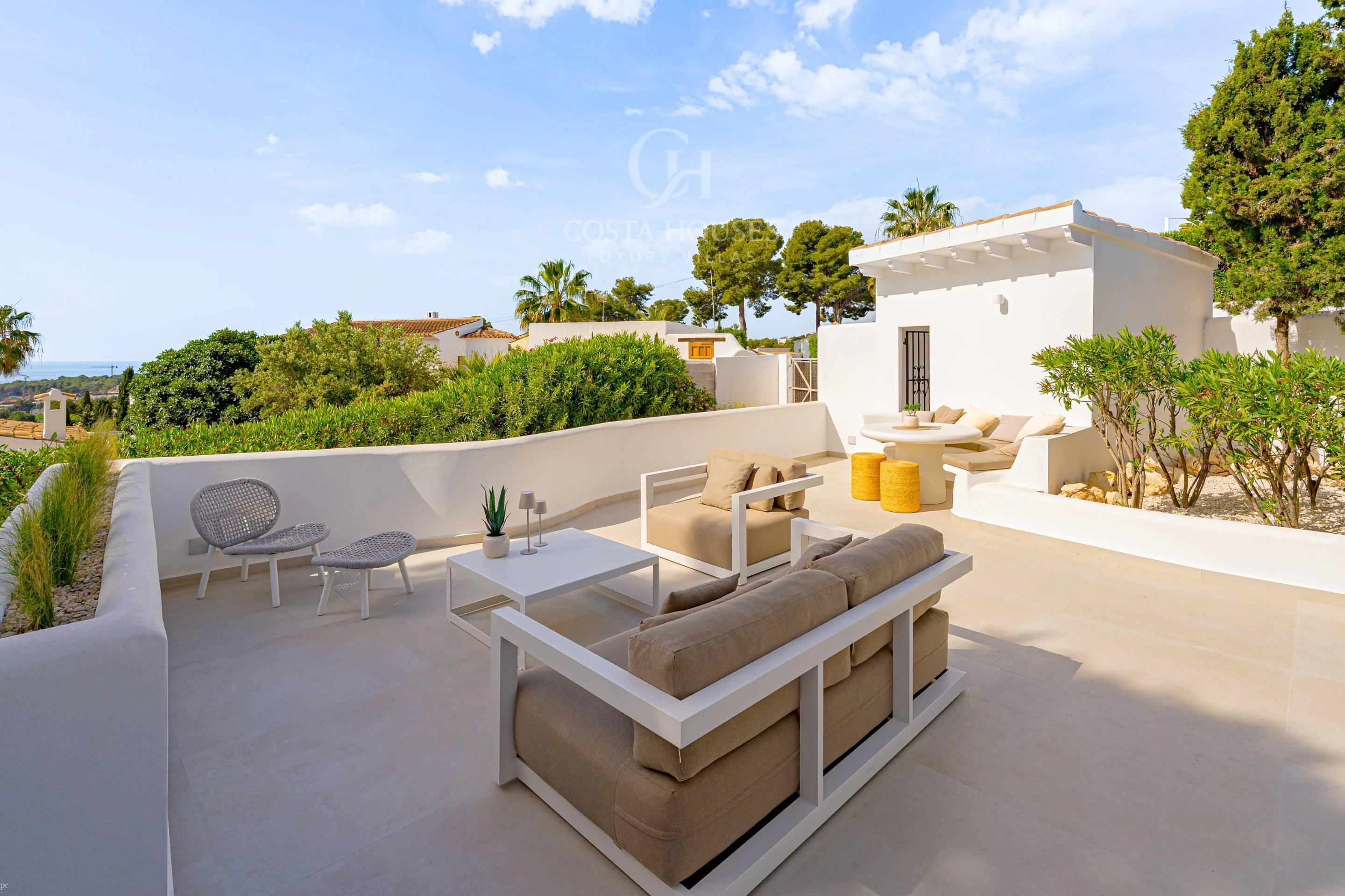 2859V_BRISAMORAIRA - VILLA BRISA MORAIRA · MAR, LUZ Y ESENCIA MEDITERRANEA EN LA SABATERA