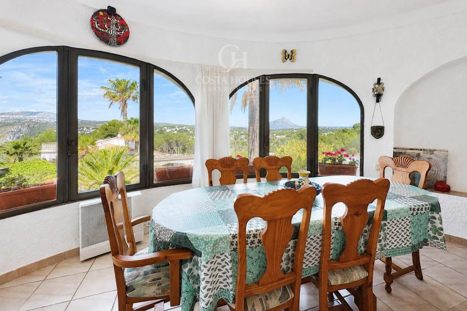 VILLA BALCON AZUL · ESENCIA MEDITERRANEA CON VISTAS AL MAR EN JAVEA