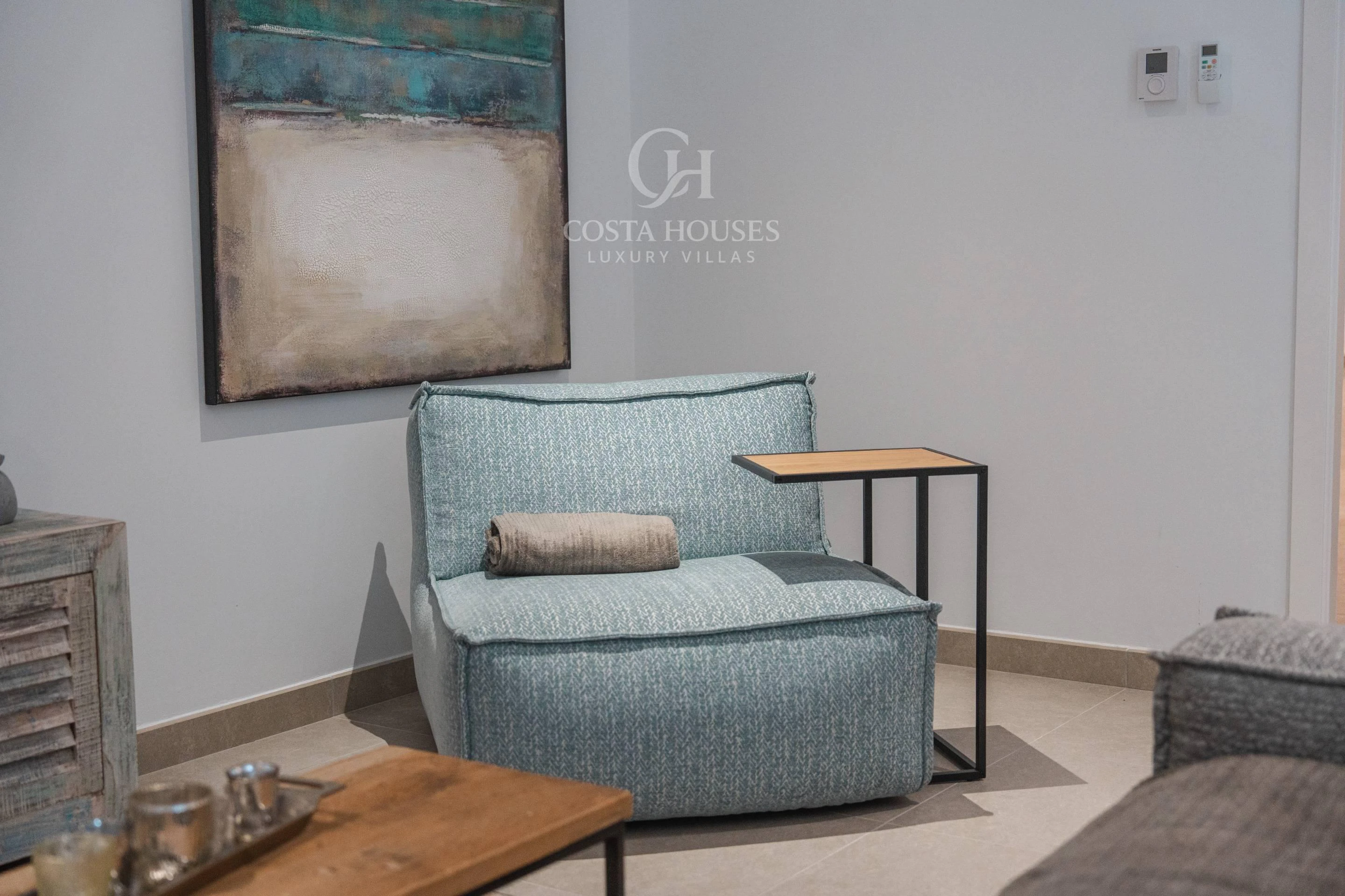 VILLA LUZ DEL SUR · PRIVACIDAD Y DISEÑO CONTEMPORANEO EN SOLPARK MORAIRA