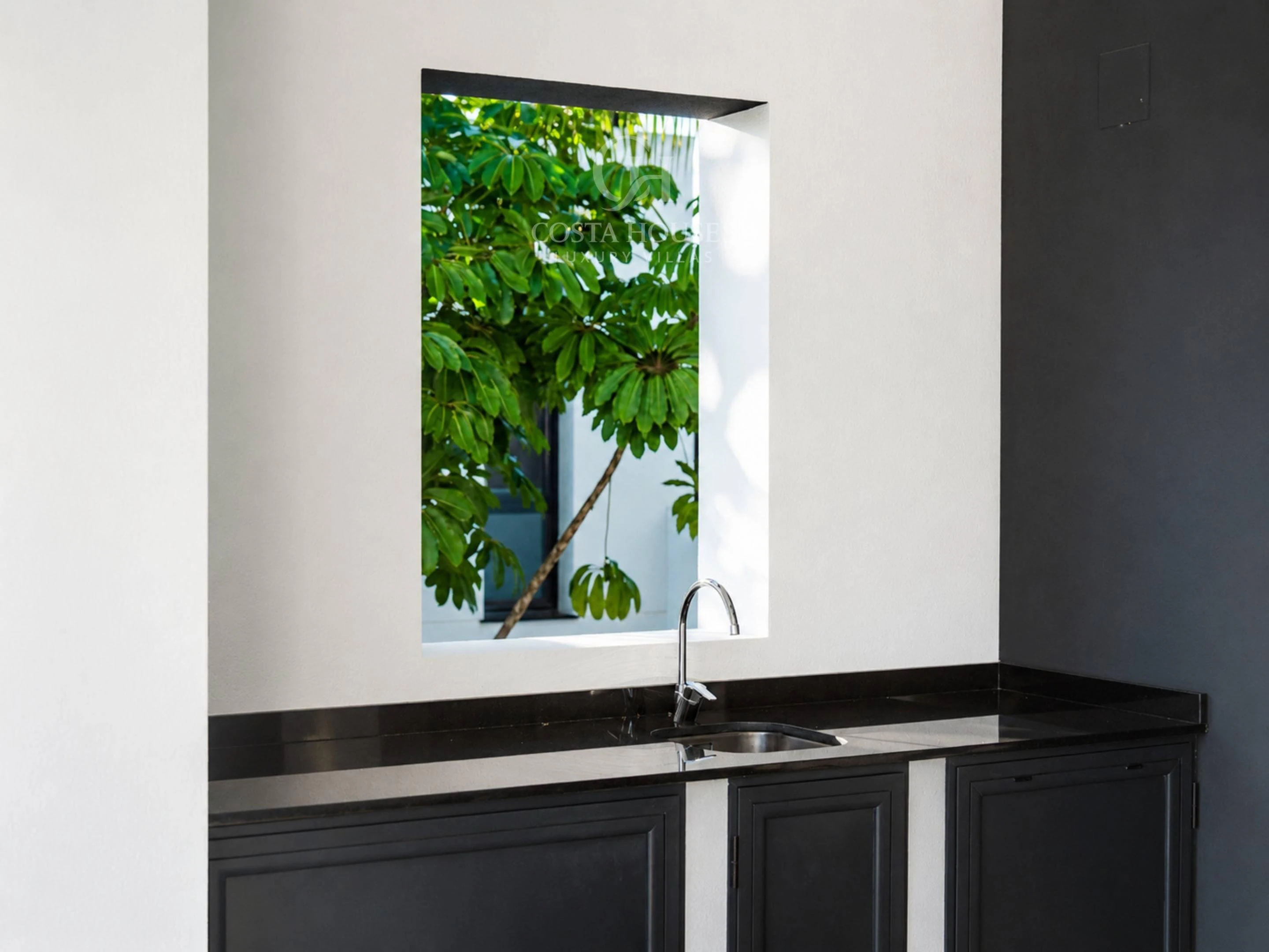 VILLA LUZ DEL SUR · PRIVACIDAD Y DISEÑO CONTEMPORANEO EN SOLPARK MORAIRA