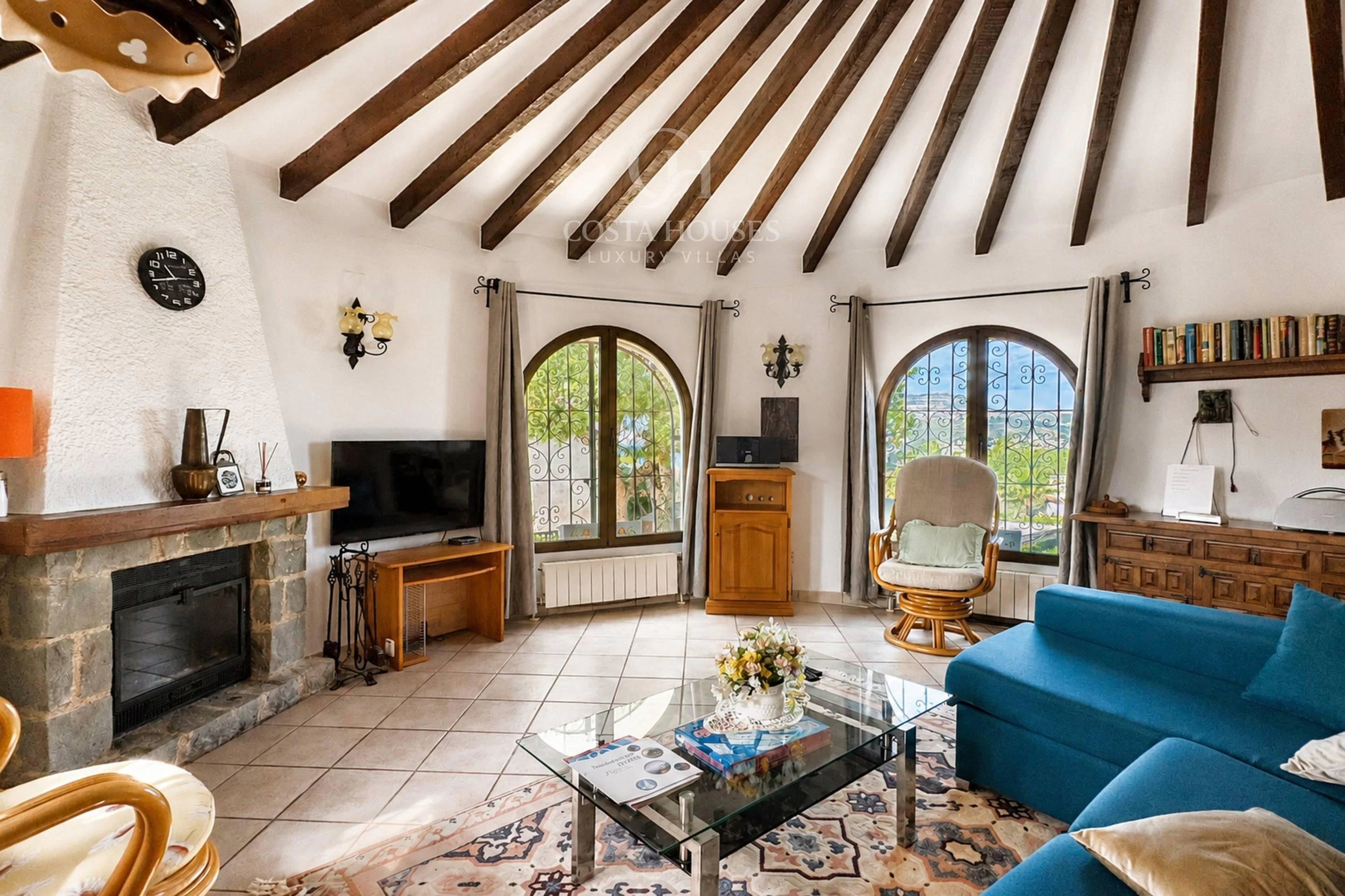 VILLA BALCON AZUL · ESENCIA MEDITERRANEA CON VISTAS AL MAR EN JAVEA