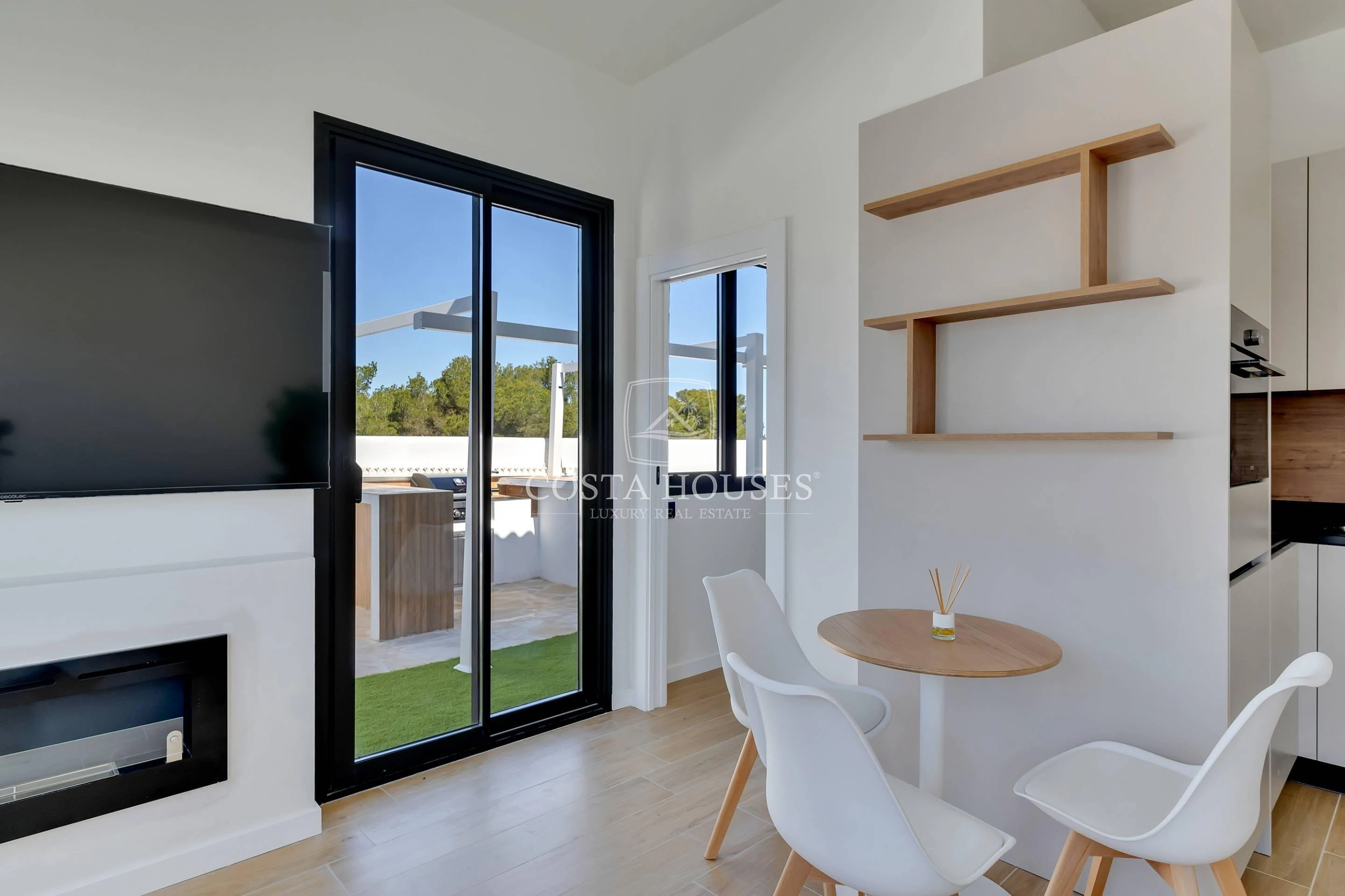 2674AD_SANTORINI - RÉSIDENCE SANTORINI · MAISONS DE STYLE MÉDITERRANÉEN À VENDRE À JAVEA XABIA