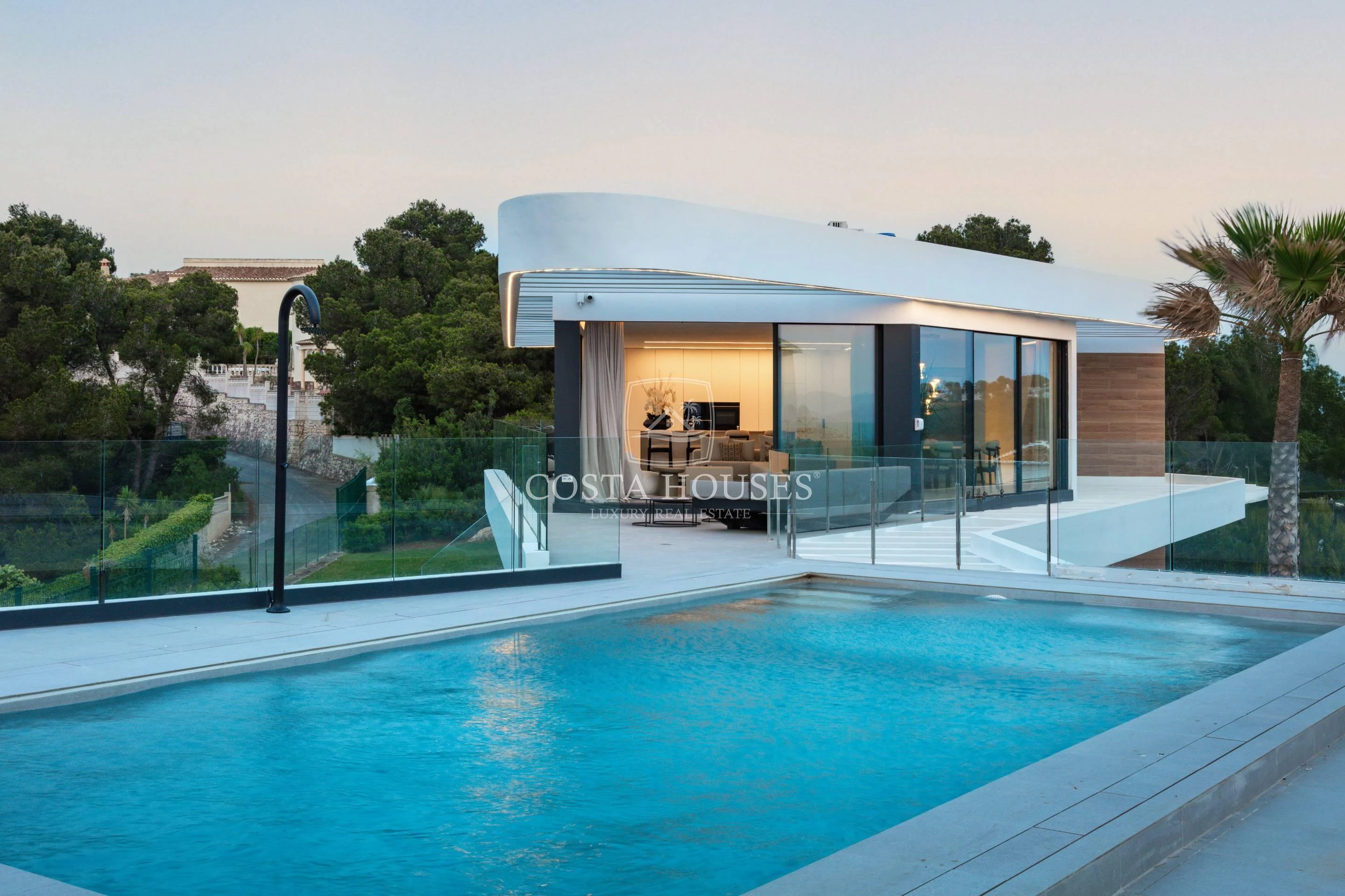 2691VL_THE-HILL - VILLA THE HILL · VILLA CONTEMPORÁNEA CON VISTAS AL MAR EN VENTA EN JÁVEA, COSTA BLANCA