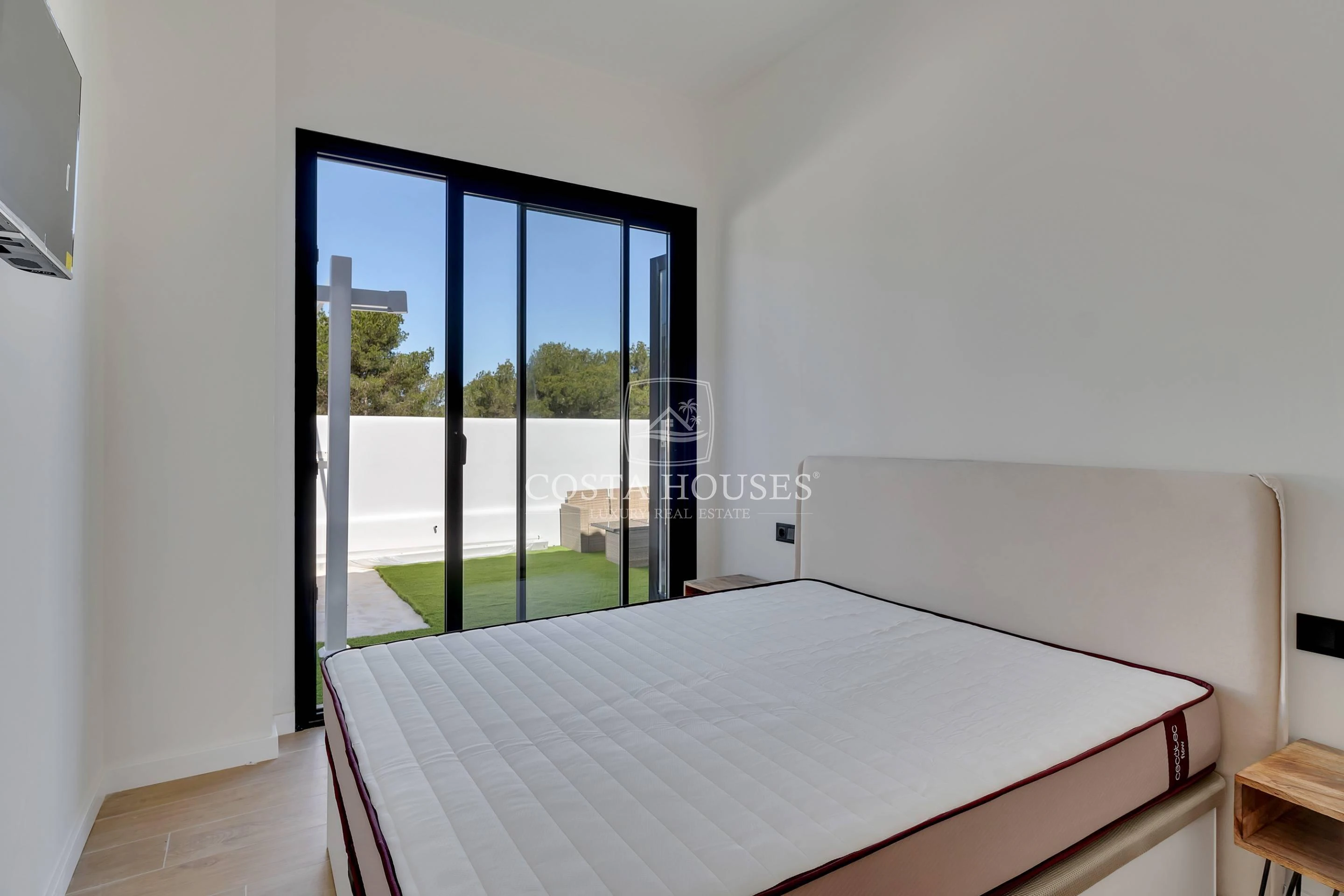 2674AD_SANTORINI - RÉSIDENCE SANTORINI · MAISONS DE STYLE MÉDITERRANÉEN À VENDRE À JAVEA XABIA