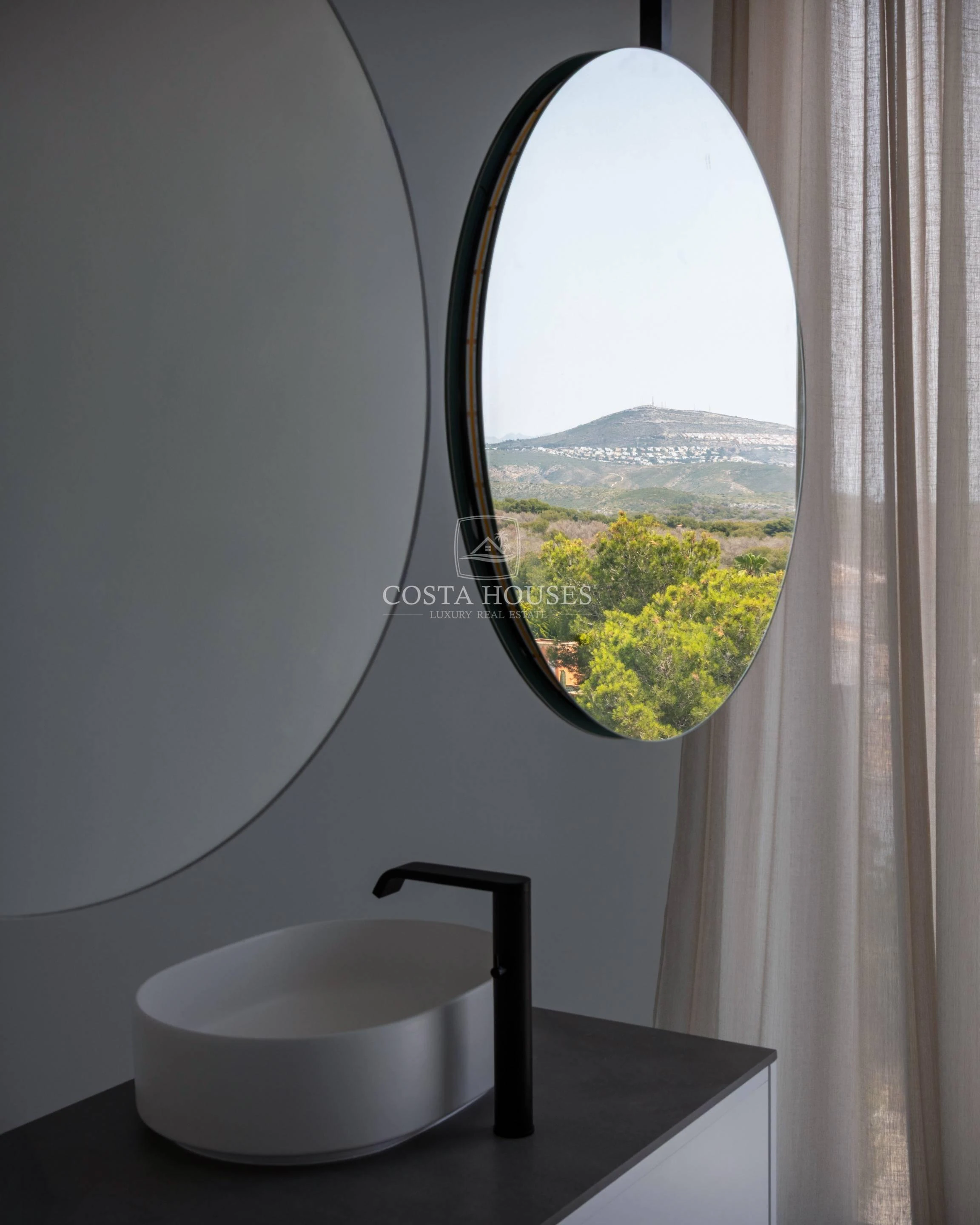 2691VL_THE-HILL - VILLA THE HILL · VILLA CONTEMPORÁNEA CON VISTAS AL MAR EN VENTA EN JÁVEA, COSTA BLANCA