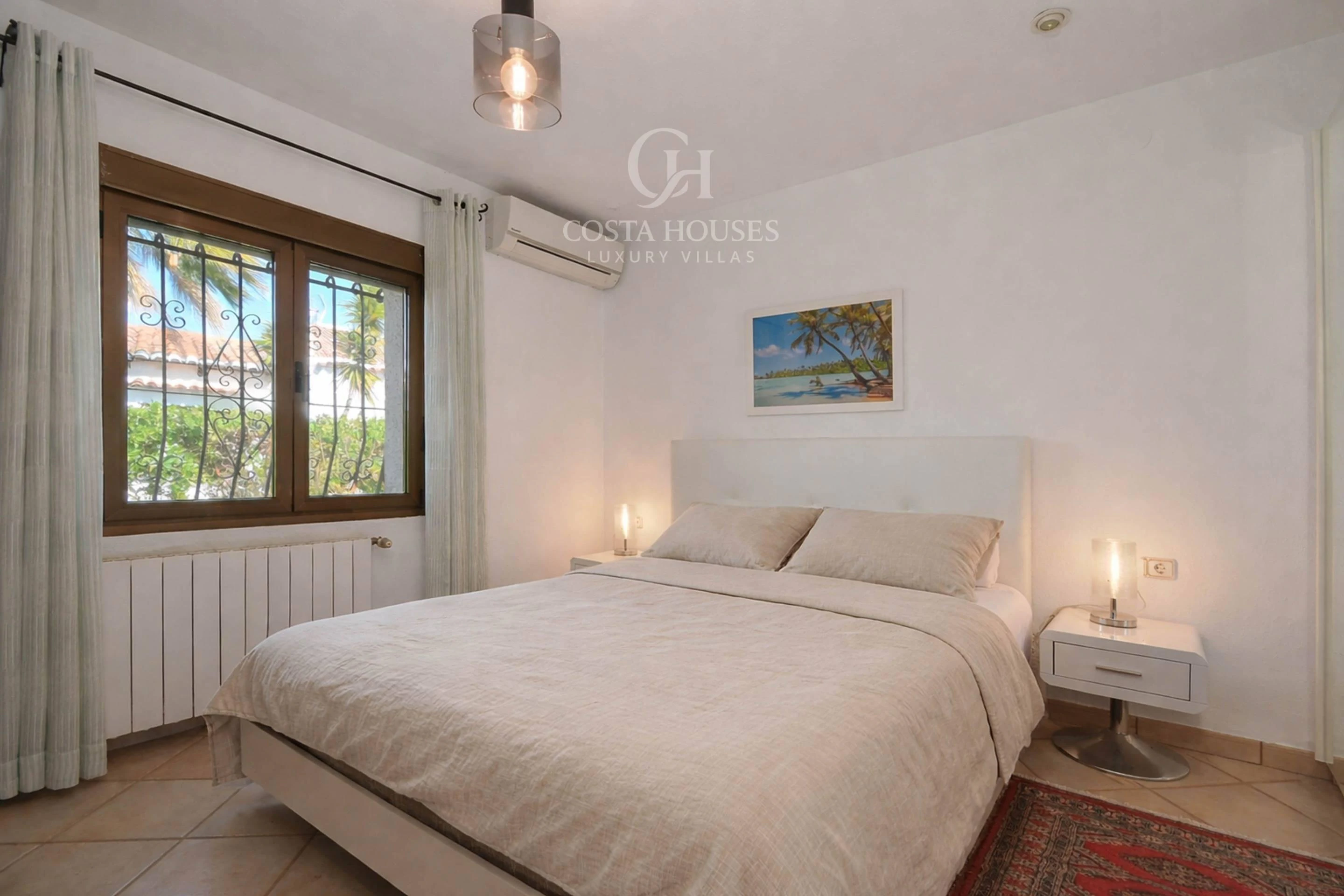 2850V_EUCALIPTO - VILLA EUCALIPTO · VUES MER ET FORT POTENTIEL DE VALORISATION À JÁVEA