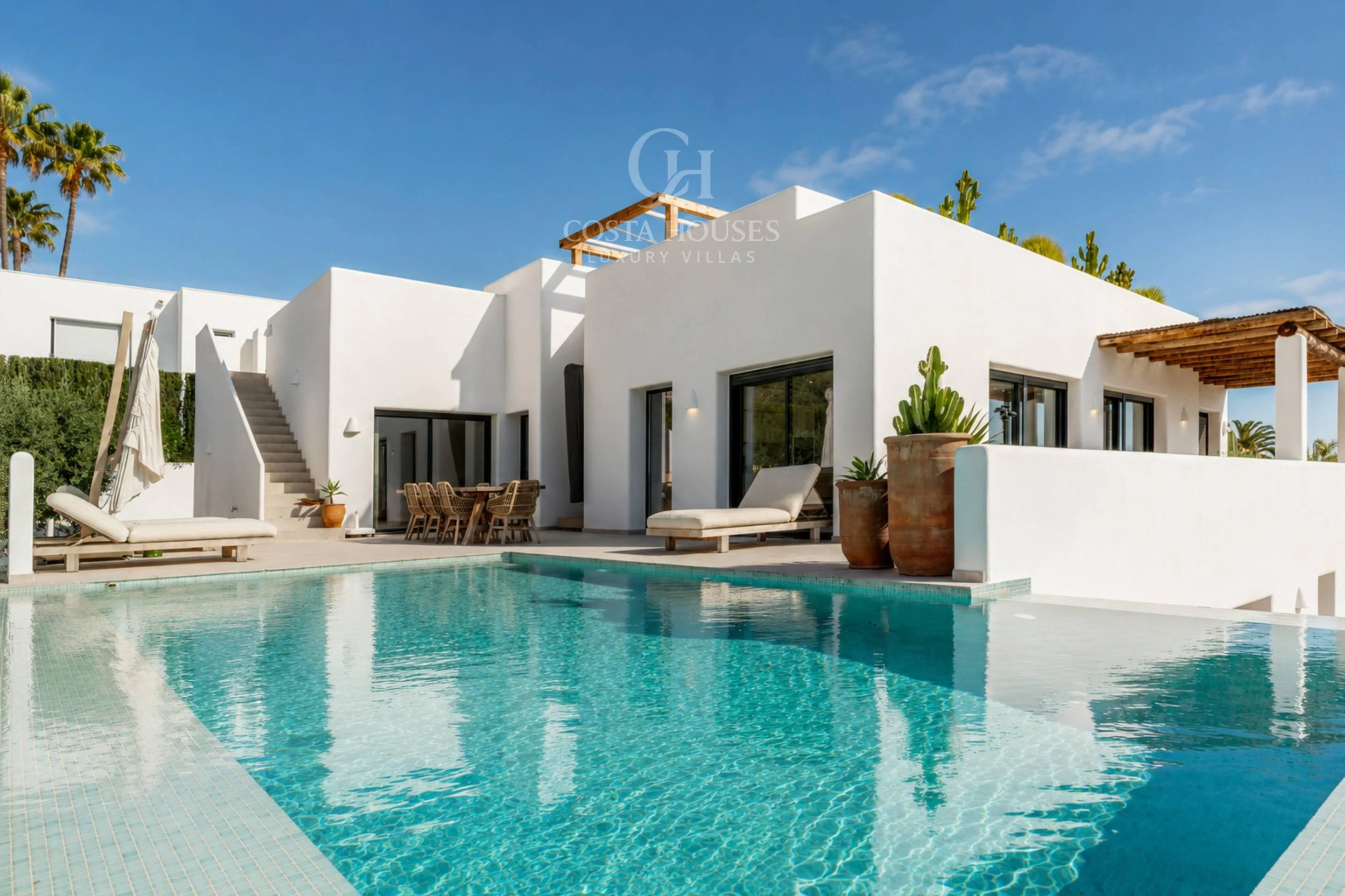 2867VL_AZULIA - VILLA AZULIA · LUMIERE IBIZA ET HORIZON MEDITERRANEEN A MORAIRA