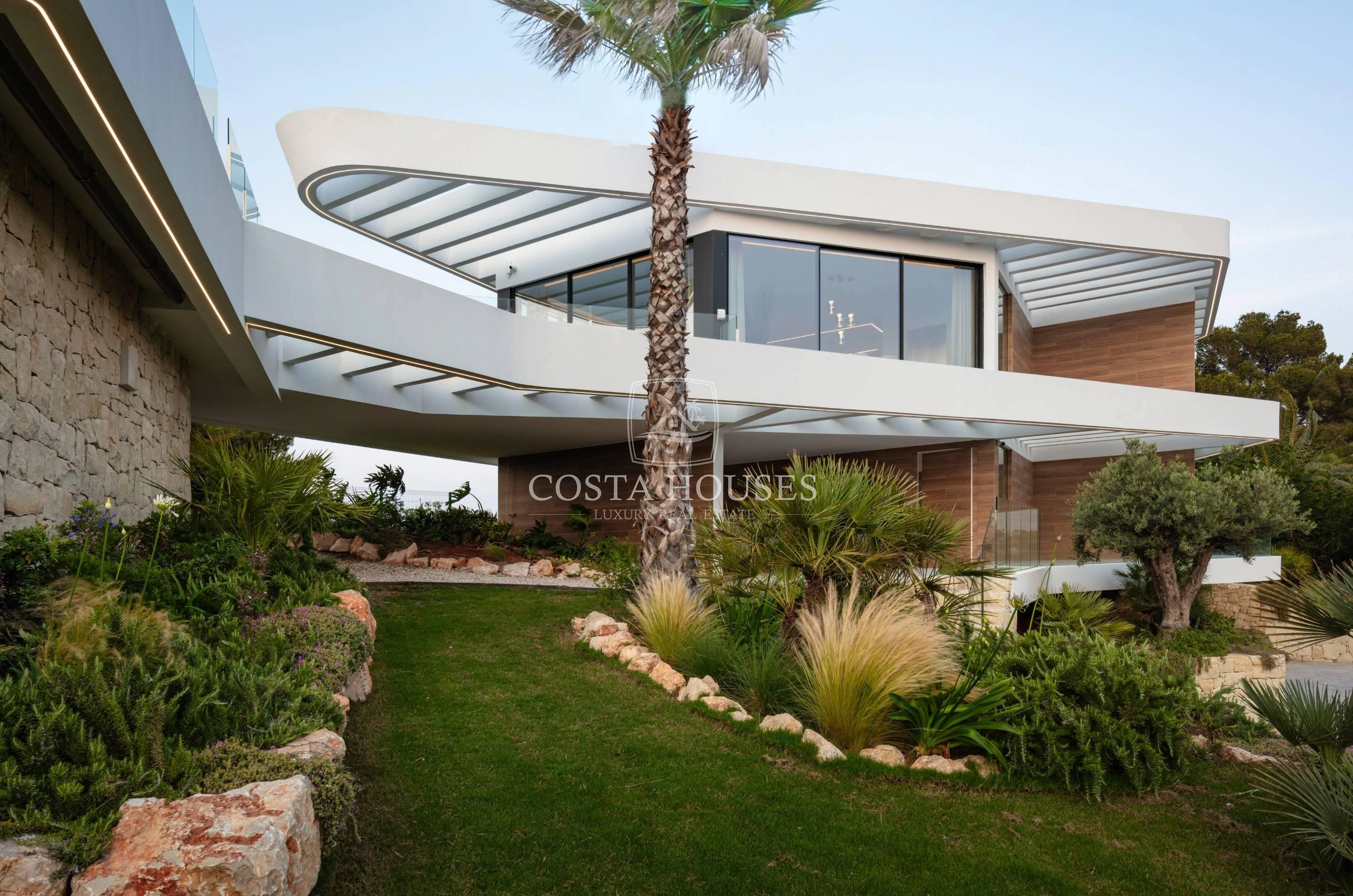 2691VL_THE-HILL - VILLA THE HILL · VILLA CONTEMPORÁNEA CON VISTAS AL MAR EN VENTA EN JÁVEA, COSTA BLANCA