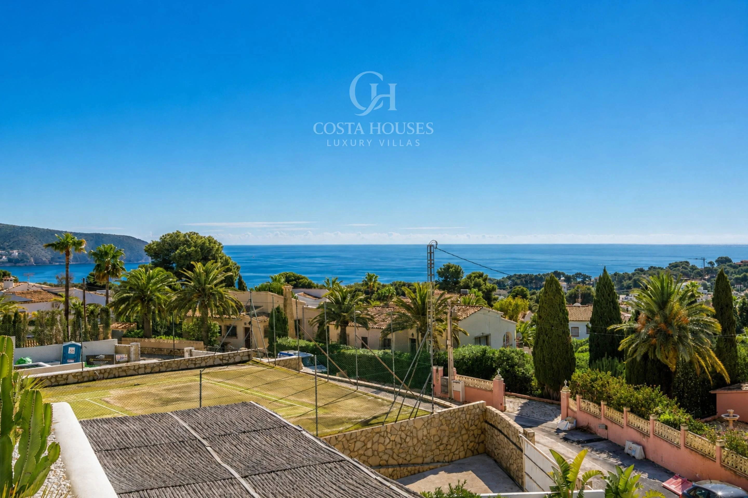2867VL_AZULIA - VILLA AZULIA · LUMIERE IBIZA ET HORIZON MEDITERRANEEN A MORAIRA