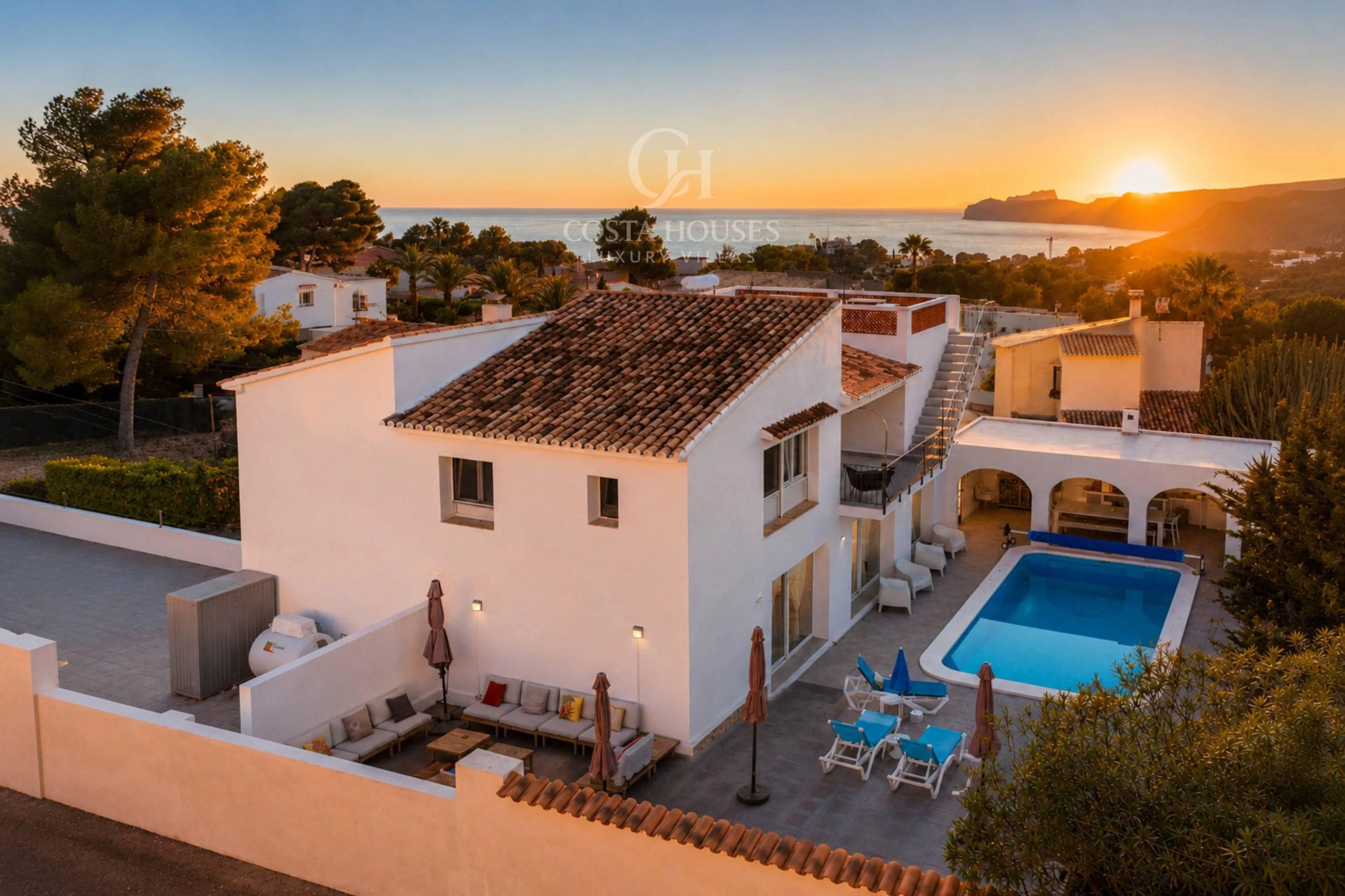 2871V_AMARA - VILLA AMARA · LUZ MEDITERRANEA Y VISTAS AL MAR EN JAVEA